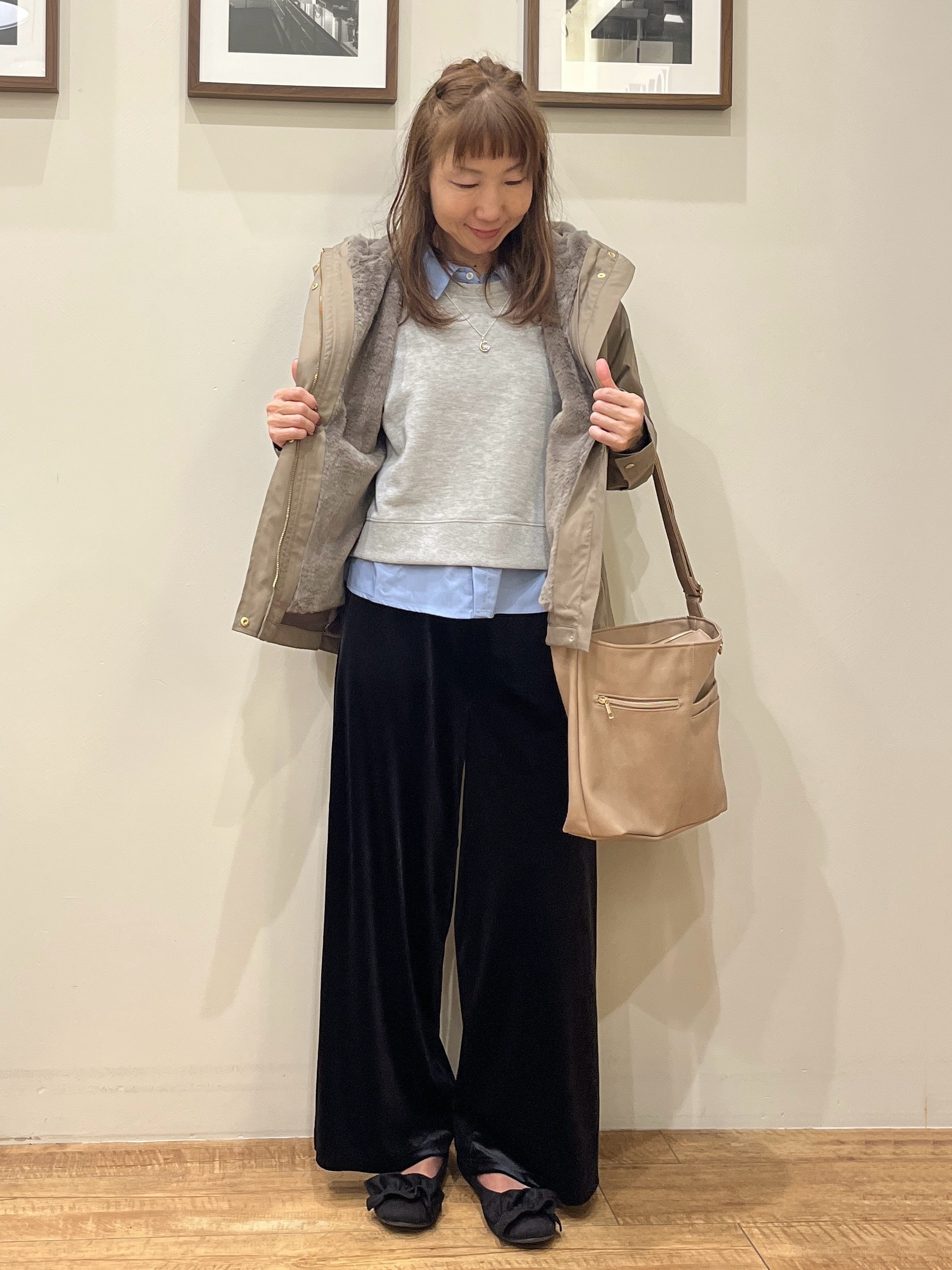 まつみさんの「SHOO･LA･RUE｜【洗濯機可/撥水/マルチWAY】ファーライナー付き 毎日欲張りマンパ」を使ったコーディネート