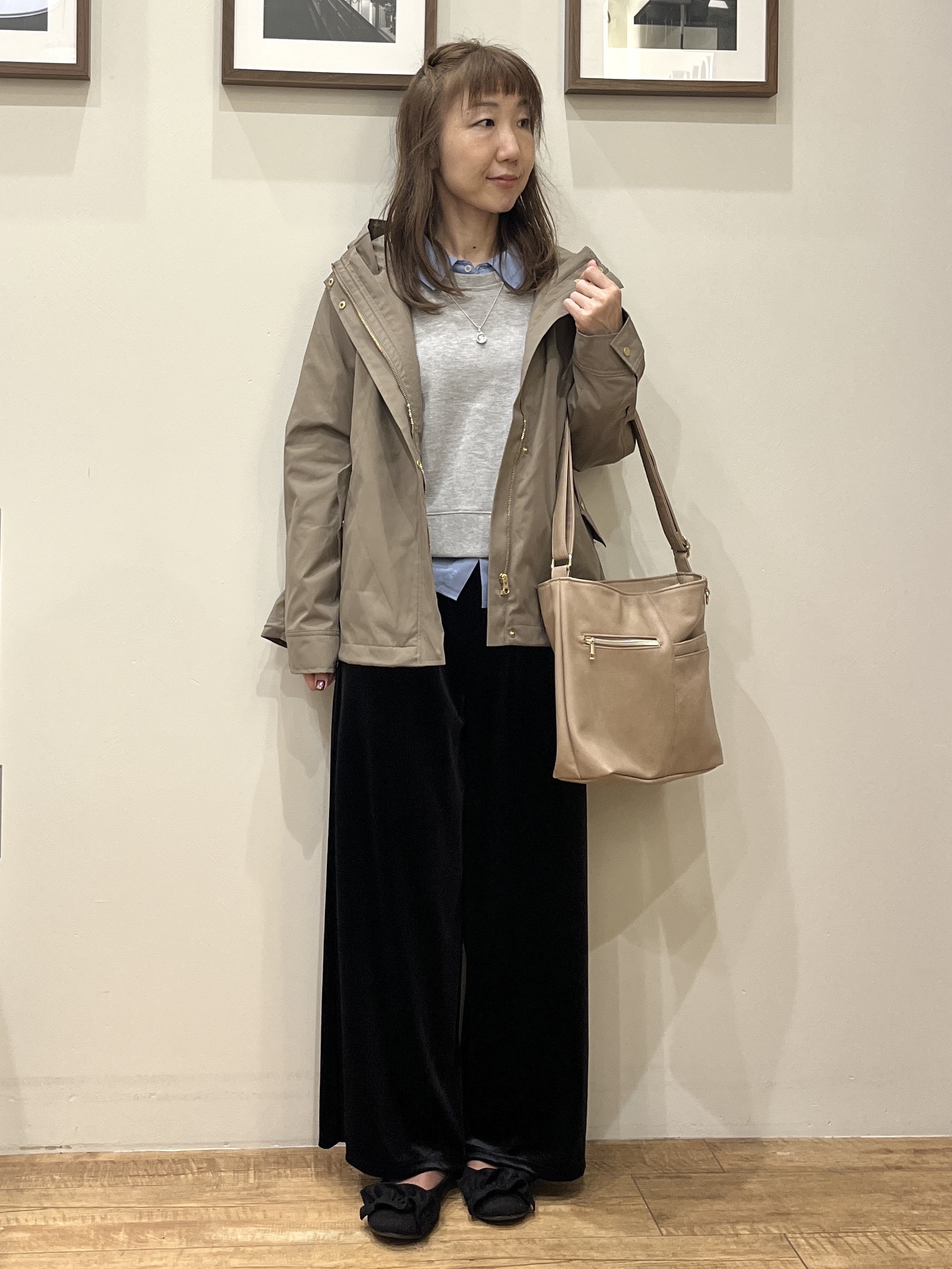 まつみさんの「SHOO･LA･RUE｜【洗濯機可/撥水/マルチWAY】ファーライナー付き 毎日欲張りマンパ」を使ったコーディネート