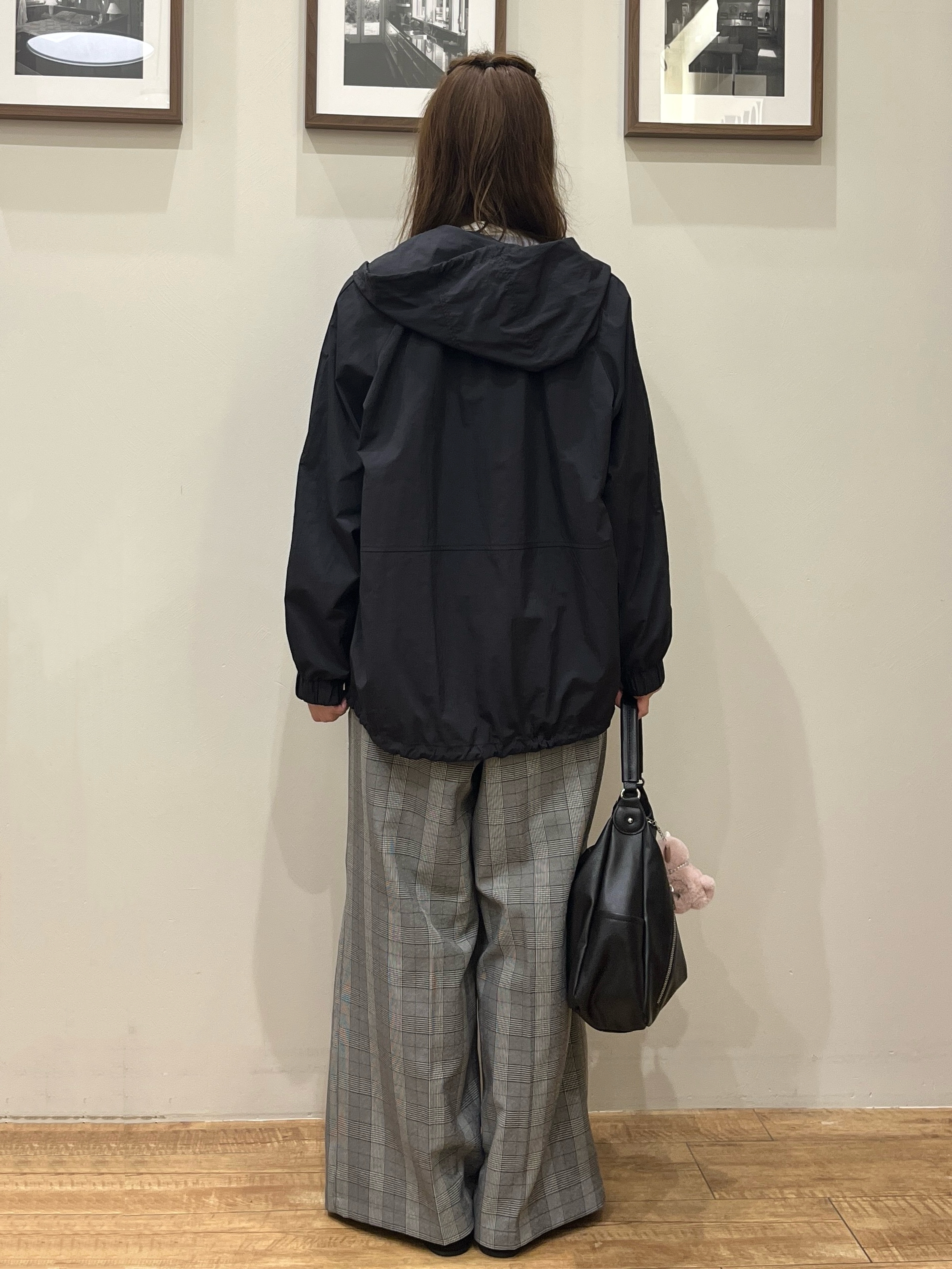 まつみさんの「SHOO･LA･RUE｜【S-LL/撥水】ゴールドパーツで女性らしく ギャザーブルゾン」を使ったコーディネート