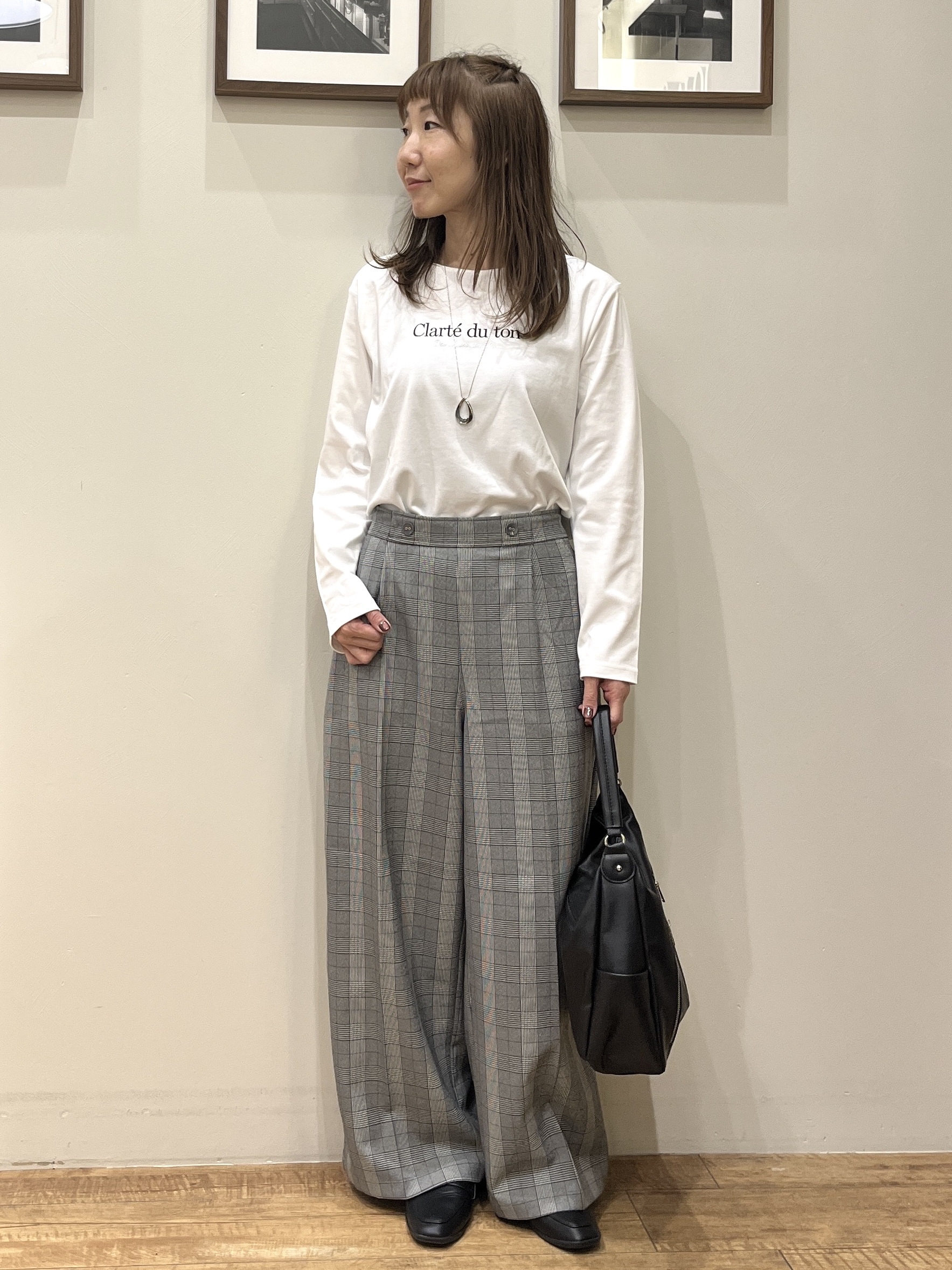 まつみさんの「SHOO･LA･RUE｜【セットアップ可/洗濯後しわになりにくい】ウールフィール ダブルジャケット」を使ったコーディネート