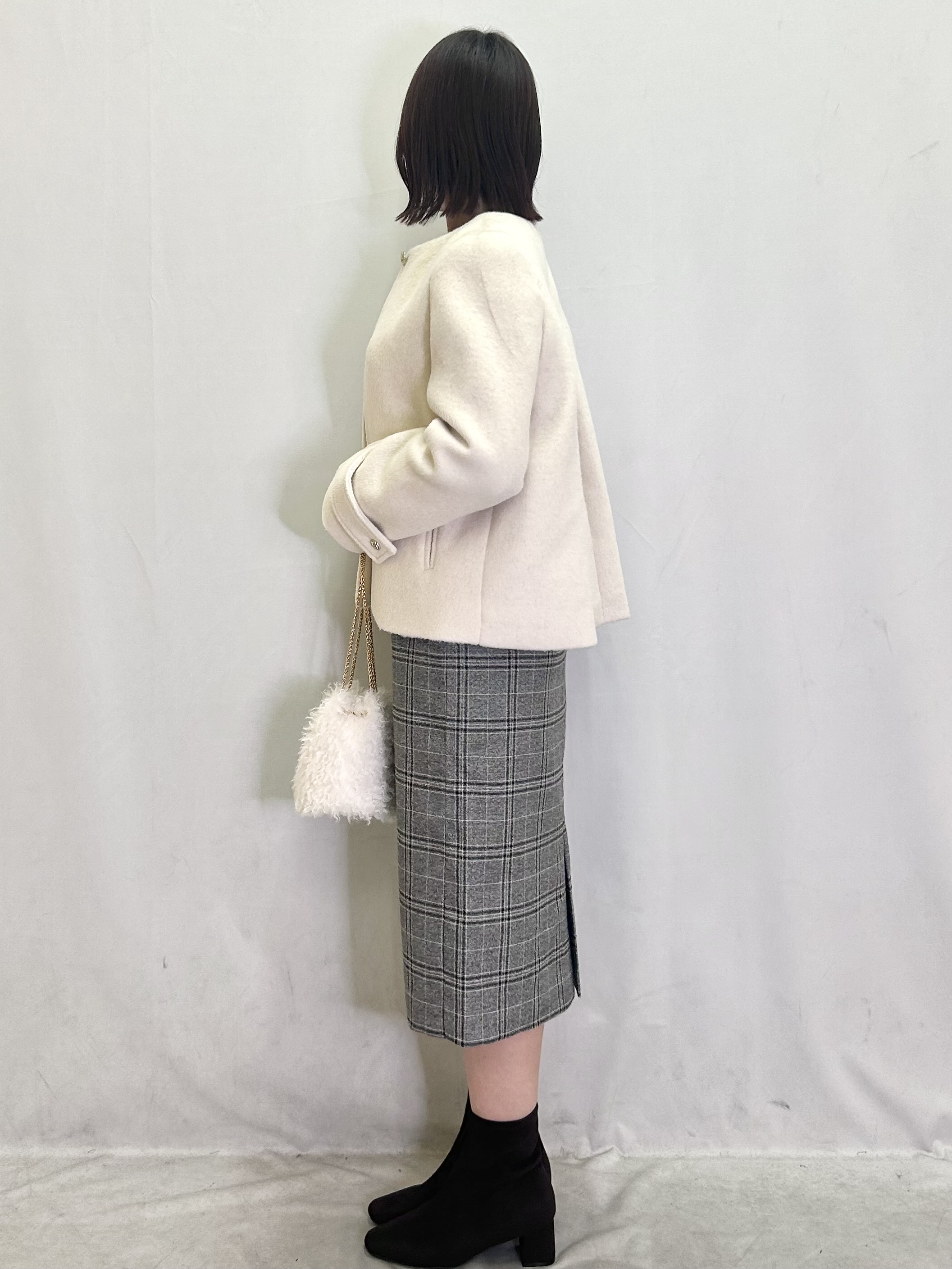 きららさんの「index｜【植草美幸先生が指南する好印象スタイル】カシミヤ混ノーカラーショートコート」を使ったコーディネート