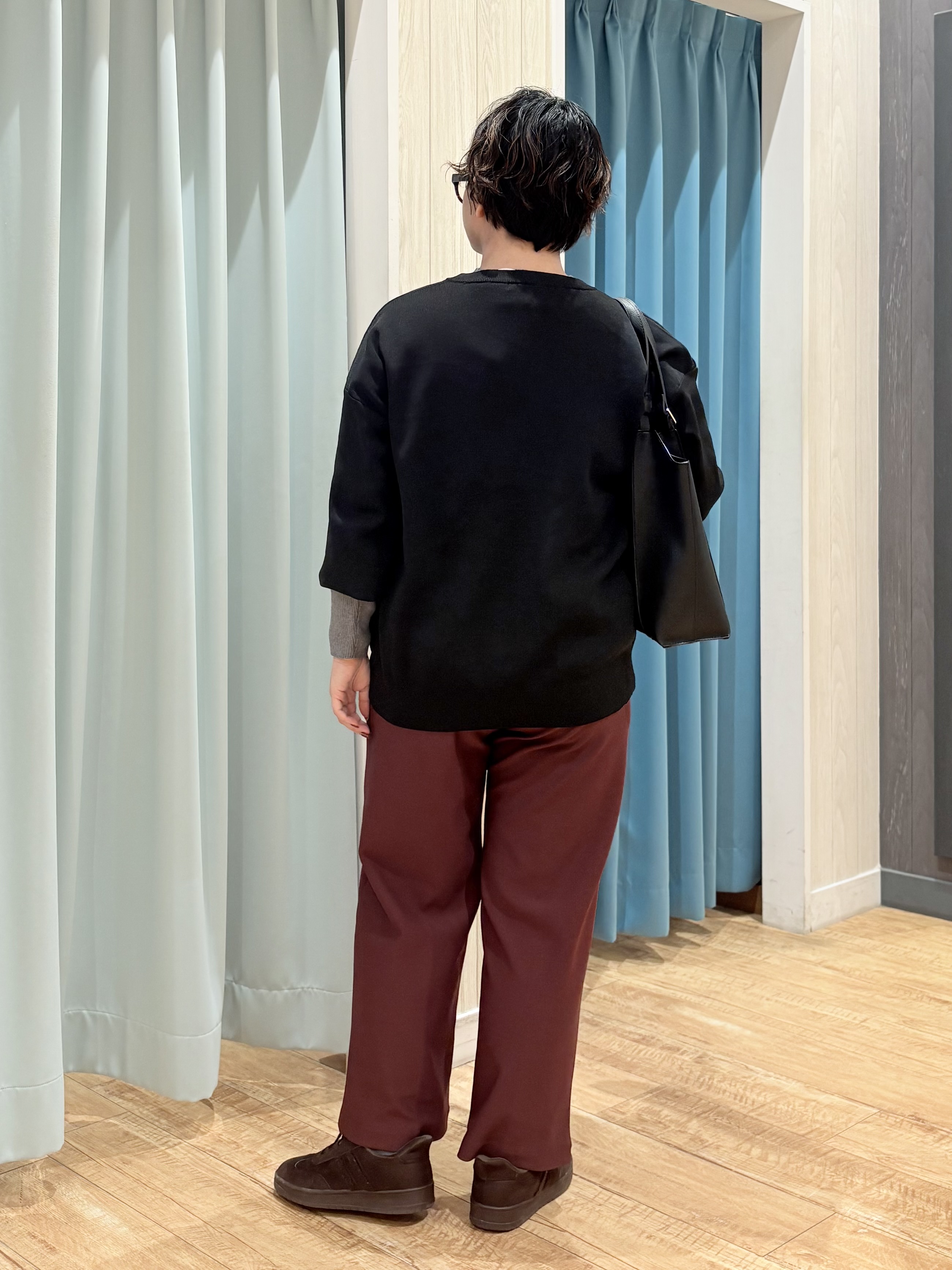 砂糖さんの「SHOO･LA･RUE｜【セットアップ可/洗濯機可】軽やかに羽織れる スポンディッシュ ニットカーディガン」を使ったコーディネート