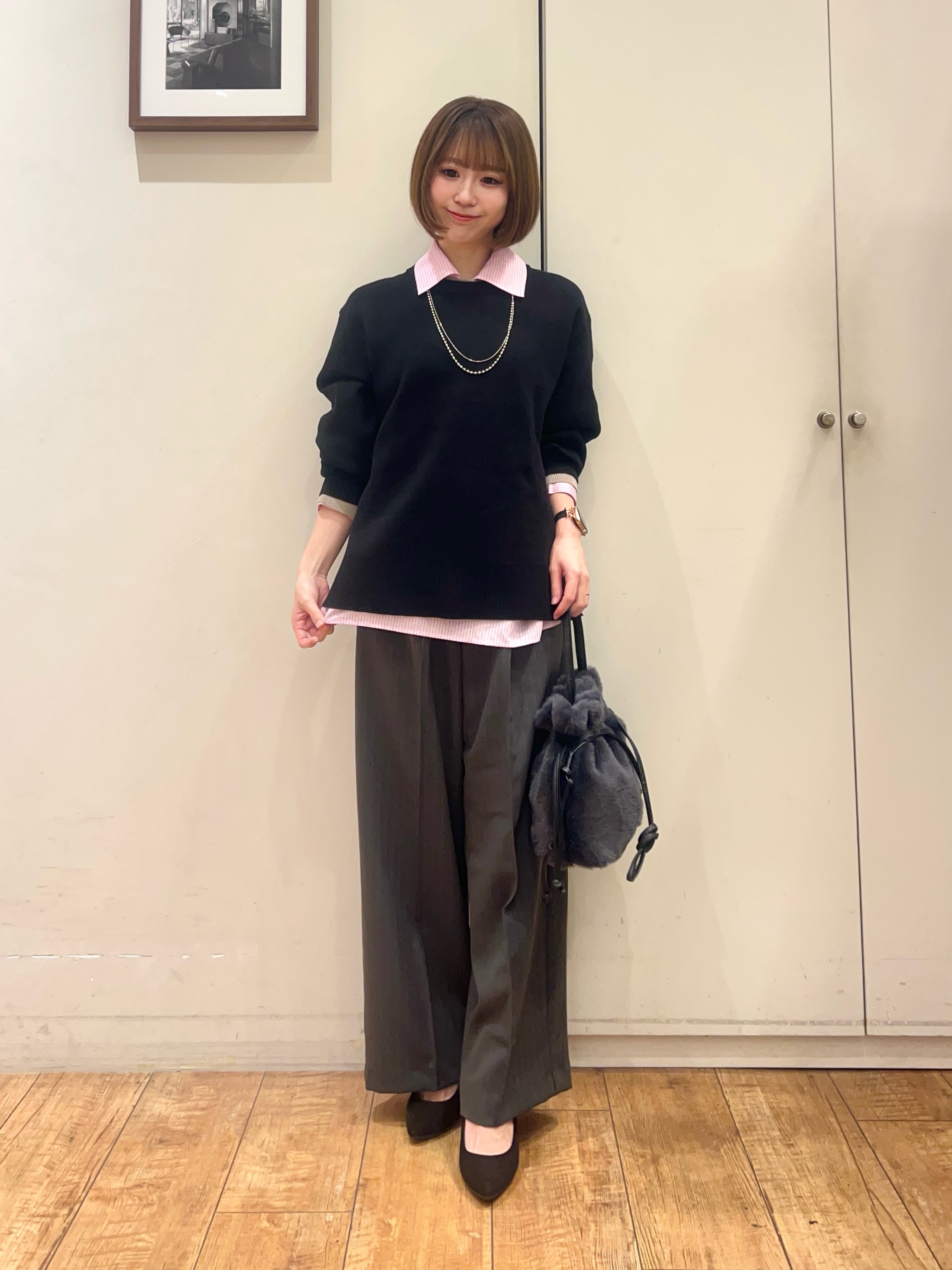 AIRIさんの「SHOO･LA･RUE｜【洗濯機可】インせず決まるAライン ストライプスキッパーシャツ」を使ったコーディネート