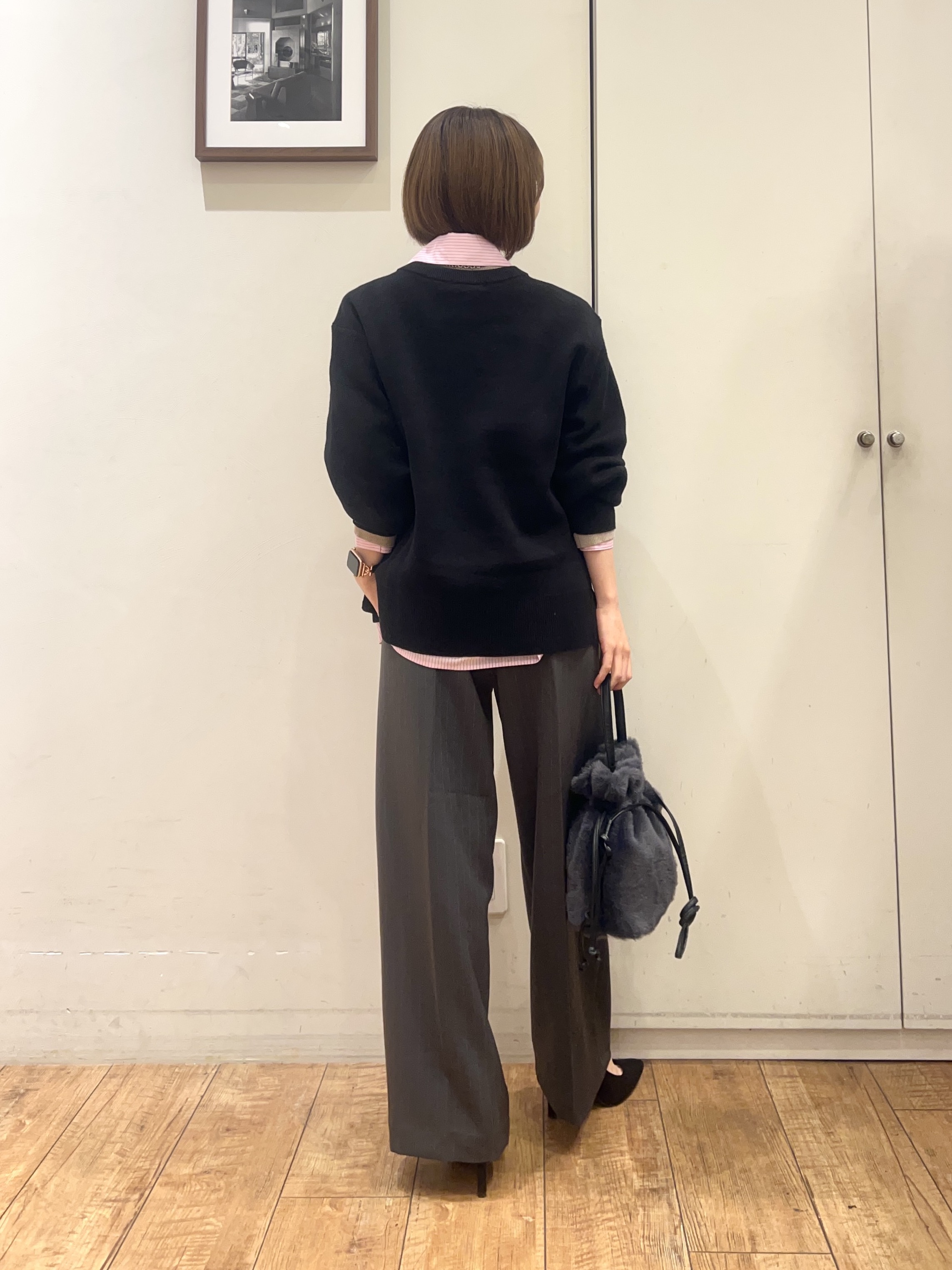 AIRIさんの「SHOO･LA･RUE｜【洗濯機可】インせず決まるAライン ストライプスキッパーシャツ」を使ったコーディネート