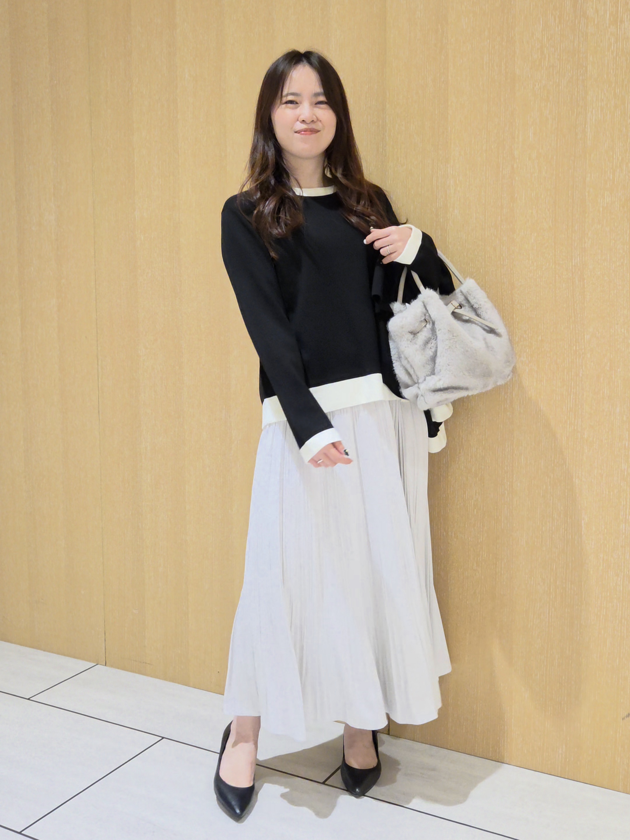 YuKaRiさんの「UNTITLED｜【アンサンブル可/ジャケットライク】モールラインカーディガン」を使ったコーディネート