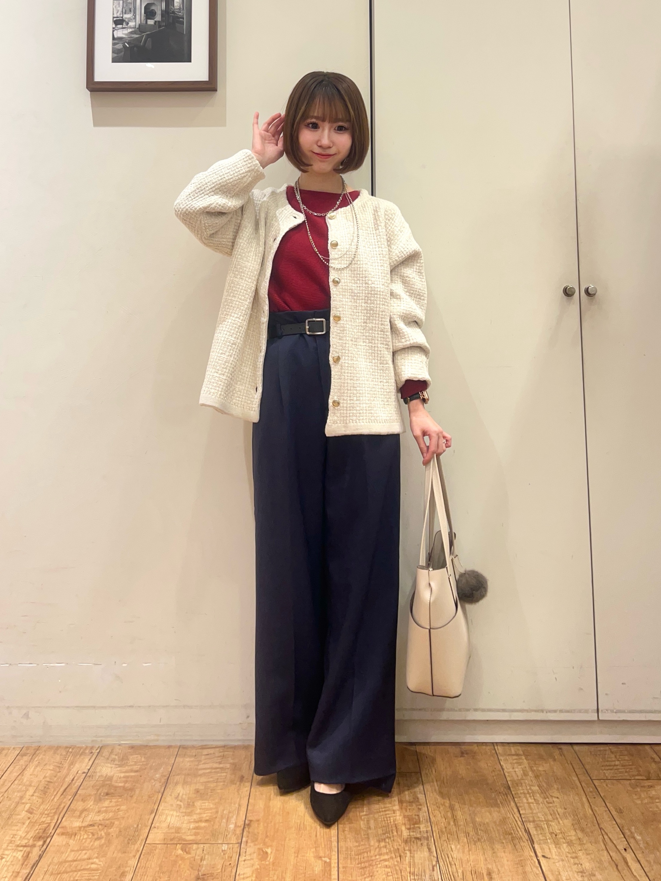 AIRIさんの「SHOO･LA･RUE｜【S-LL/洗濯機可】1枚で華やか ツイード調ニットカーディガン」を使ったコーディネート