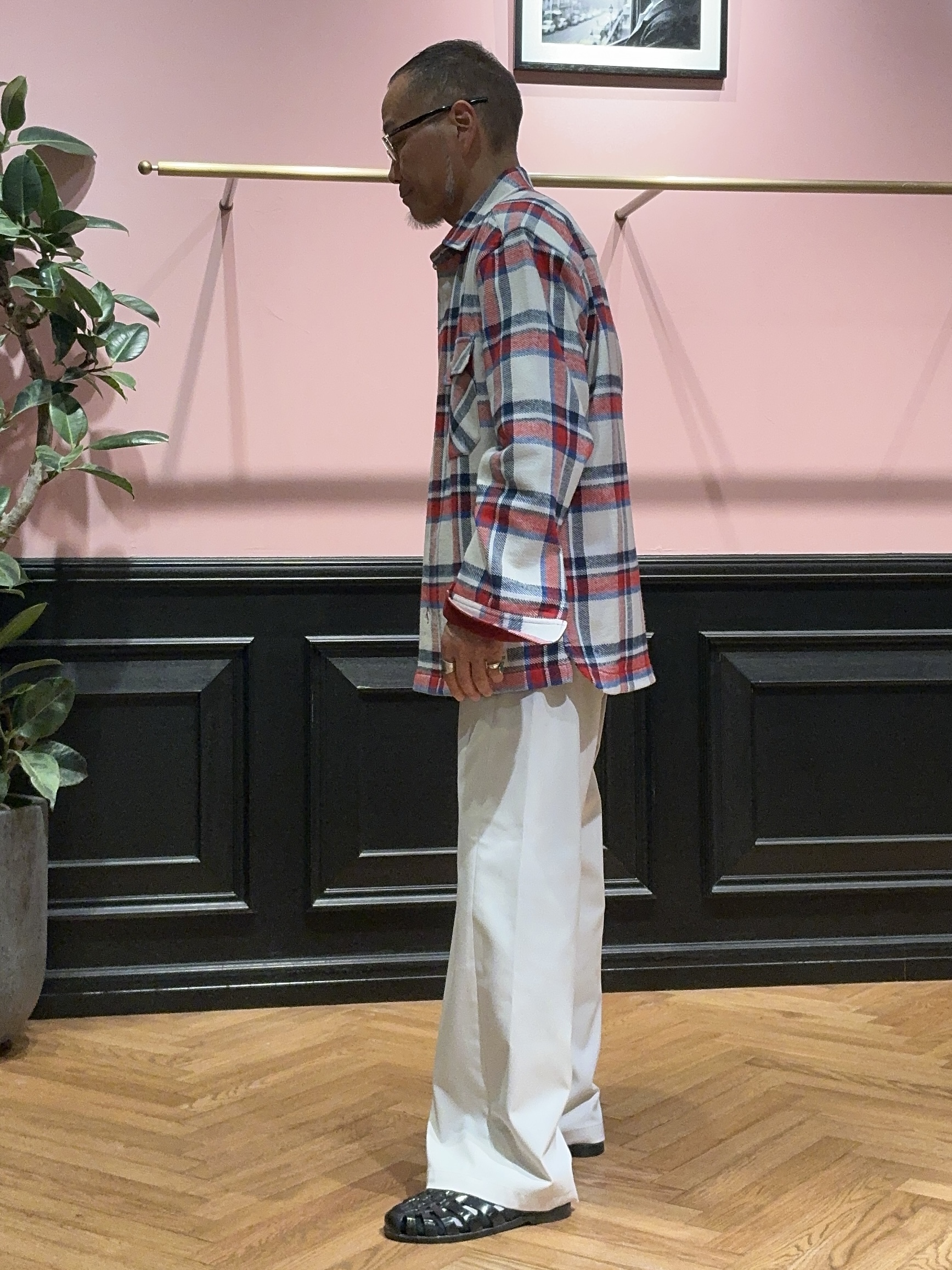 torigoeさんの「DRESSTERIOR｜クルーネック モールニット」を使ったコーディネート