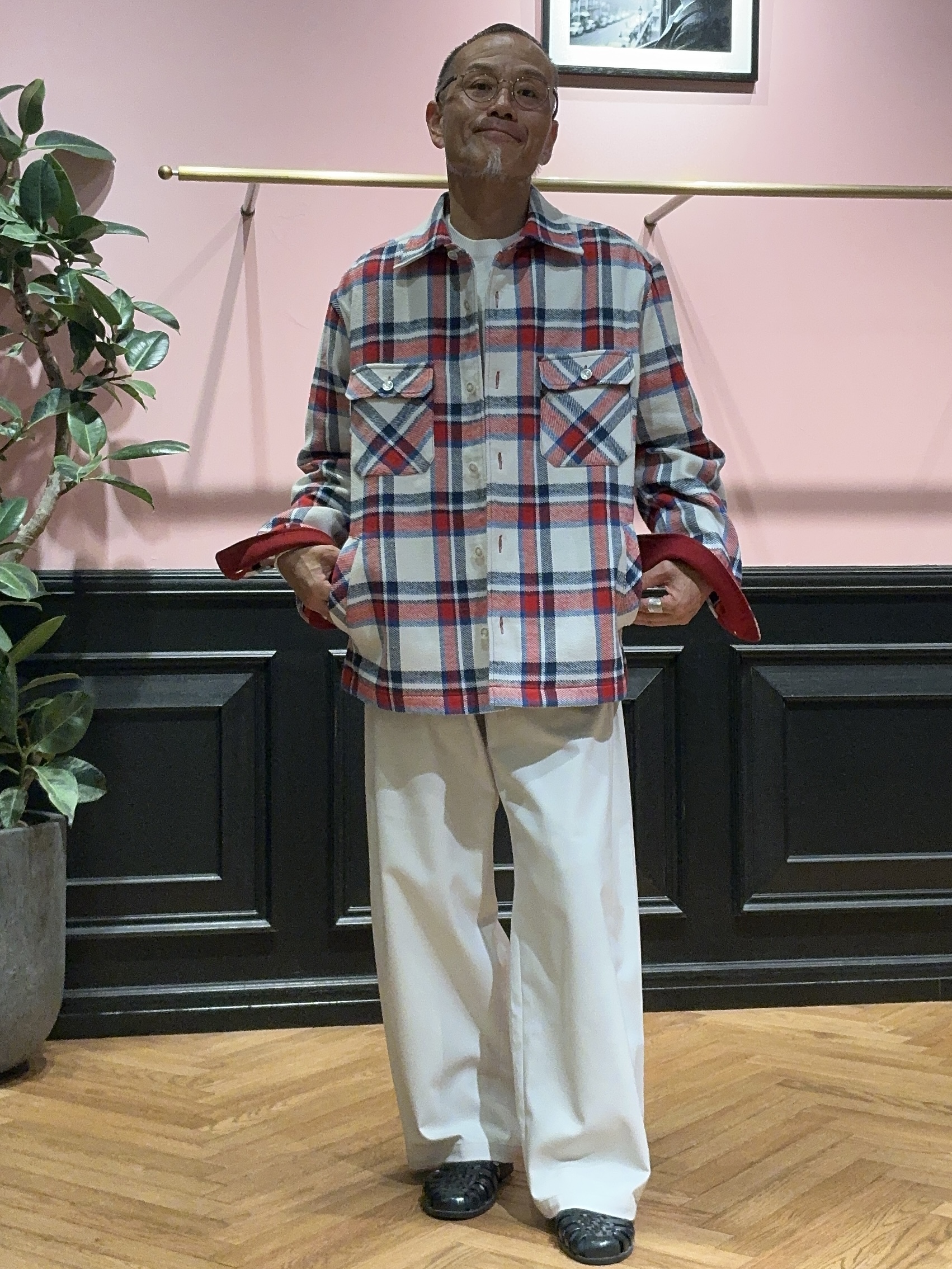 torigoeさんの「DRESSTERIOR｜クルーネック モールニット」を使ったコーディネート