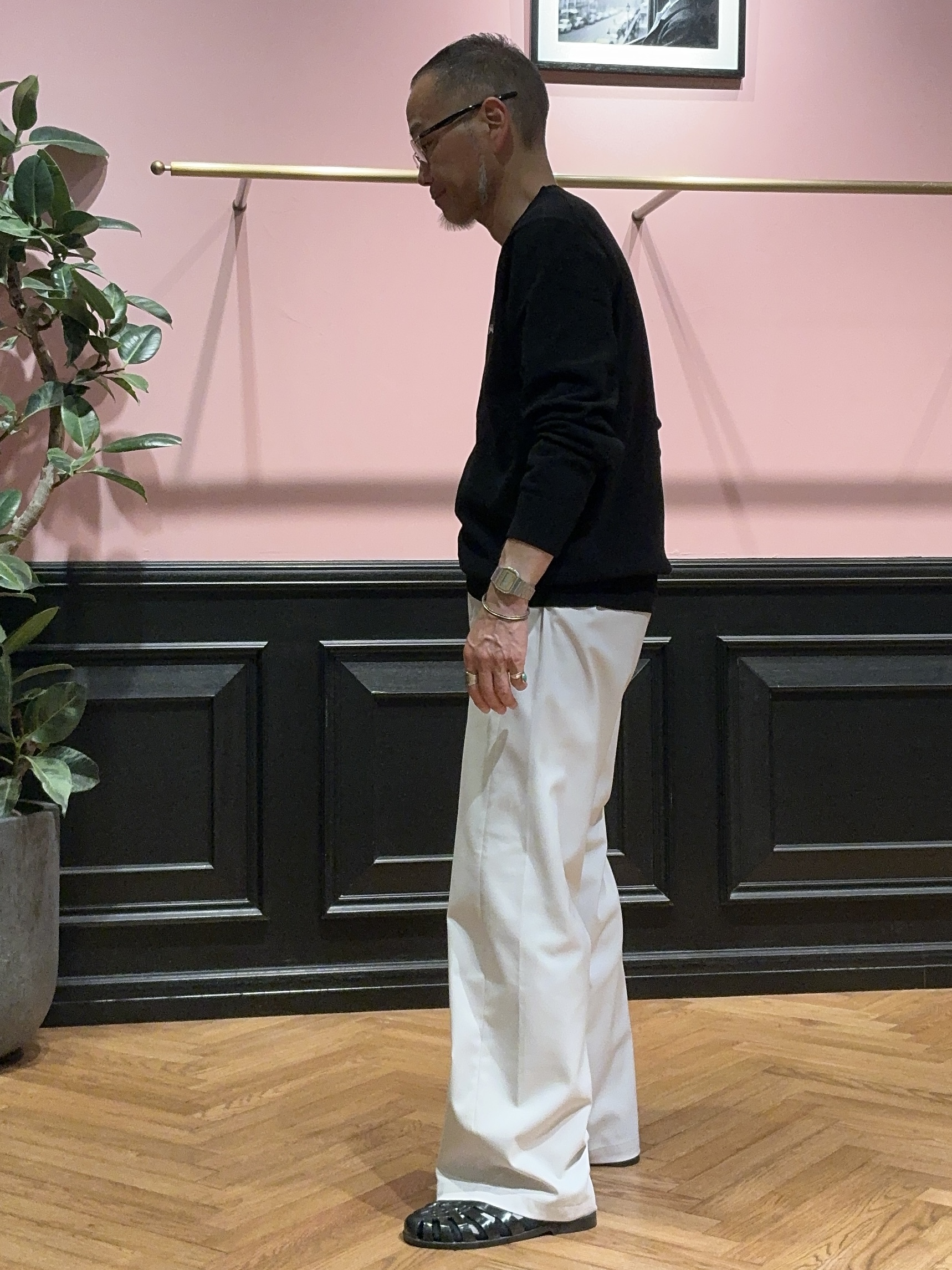 torigoeさんの「DRESSTERIOR｜クルーネック モールニット」を使ったコーディネート