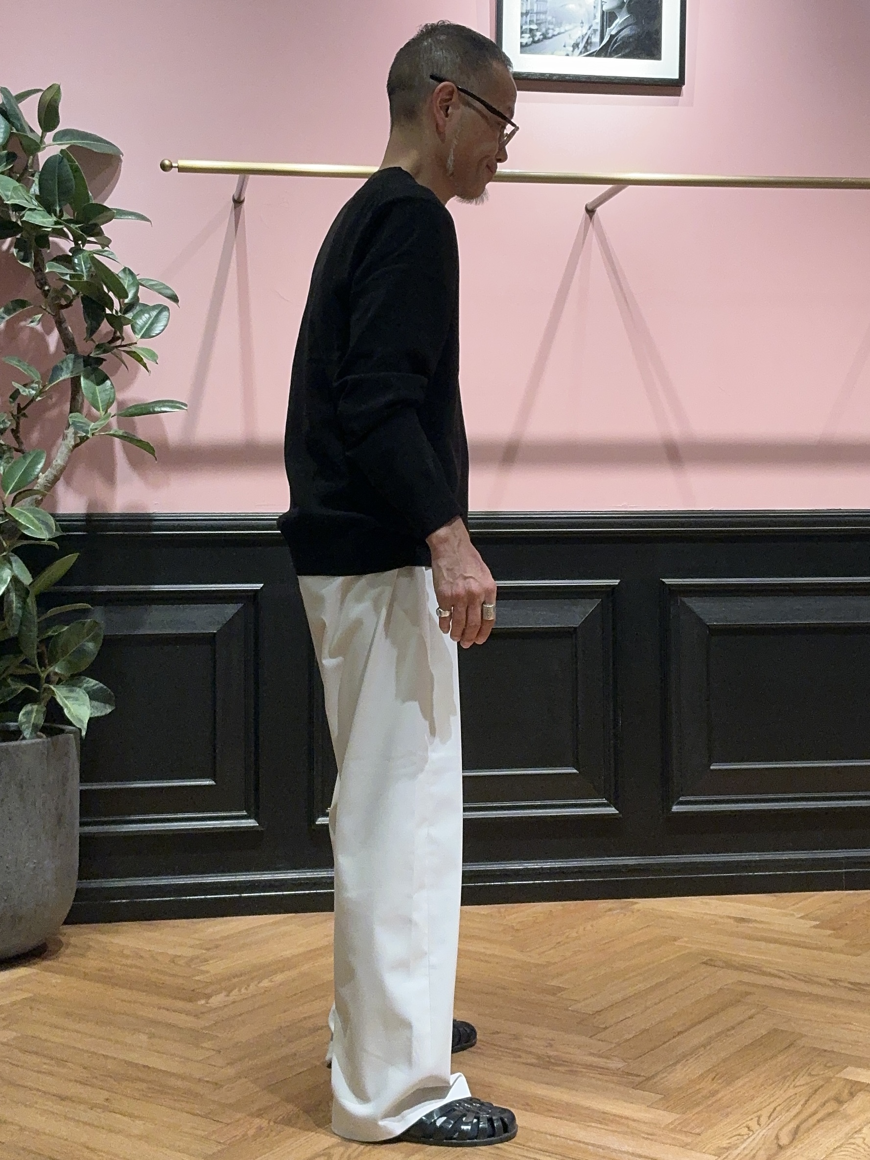 torigoeさんの「DRESSTERIOR｜クルーネック モールニット」を使ったコーディネート