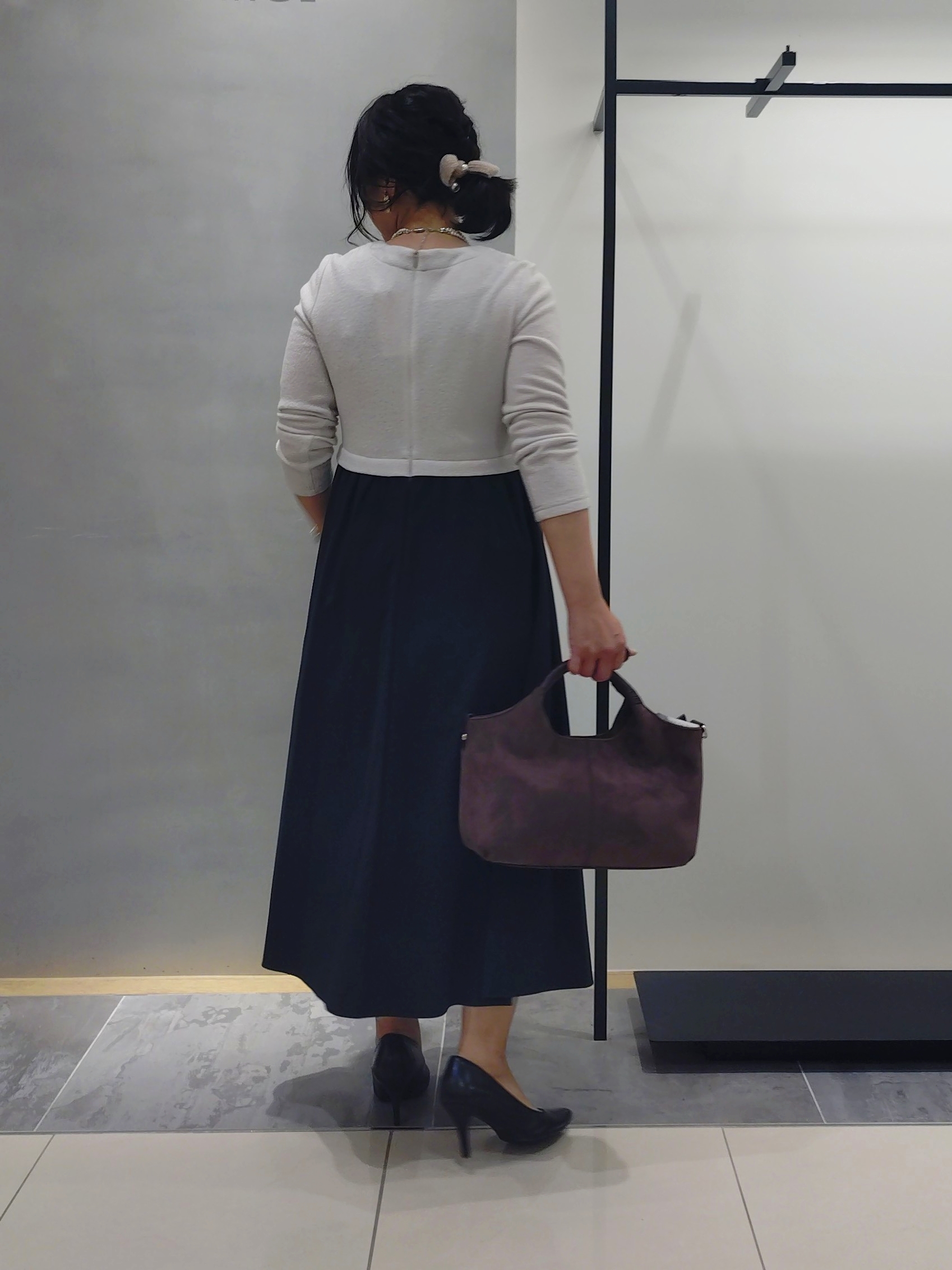 TOMOMIさんの「INDIVI｜【マルチWAY】3点セットパール調ネックレス」を使ったコーディネート