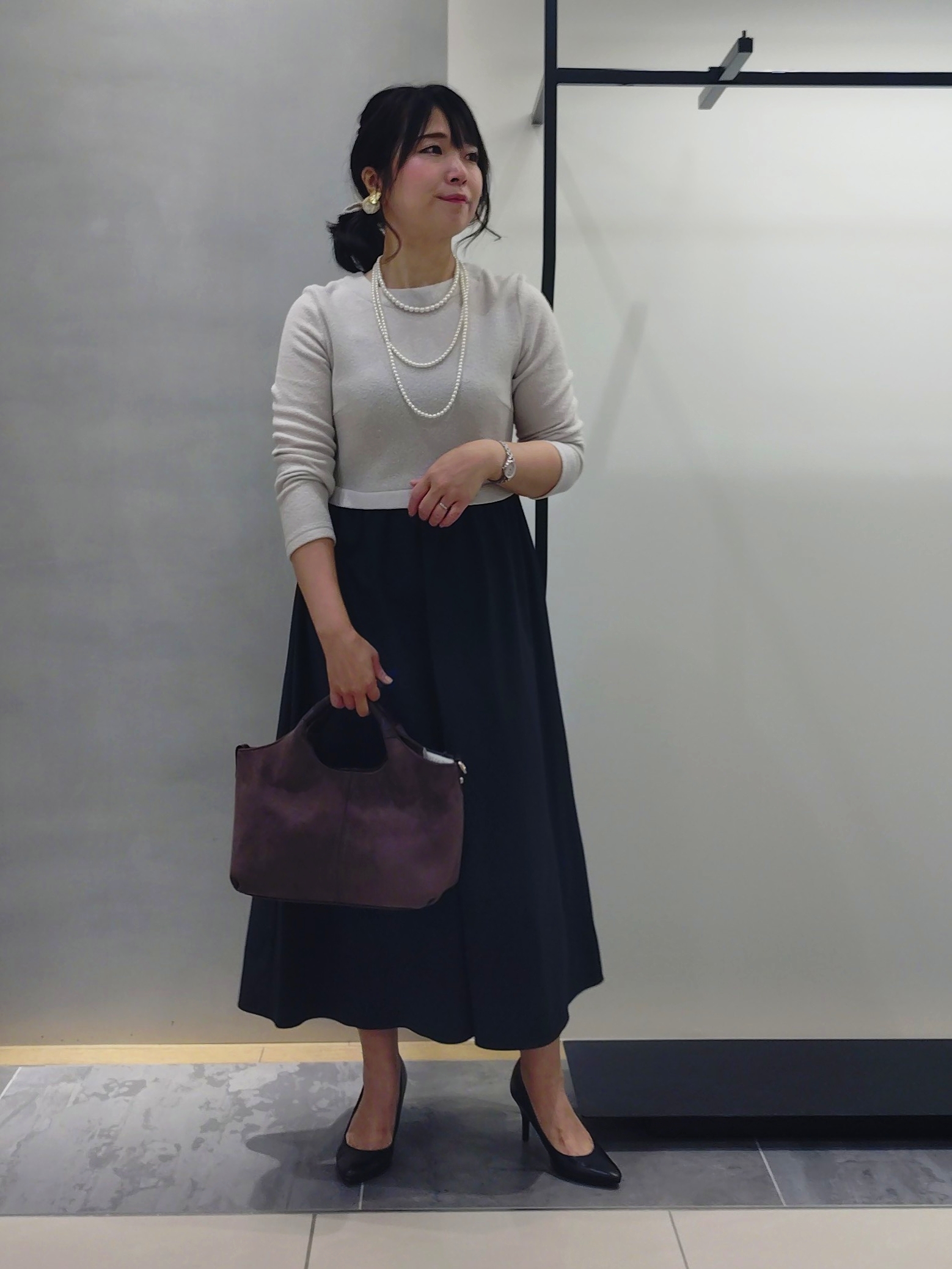 TOMOMIさんの「INDIVI｜【マルチWAY】3点セットパール調ネックレス」を使ったコーディネート