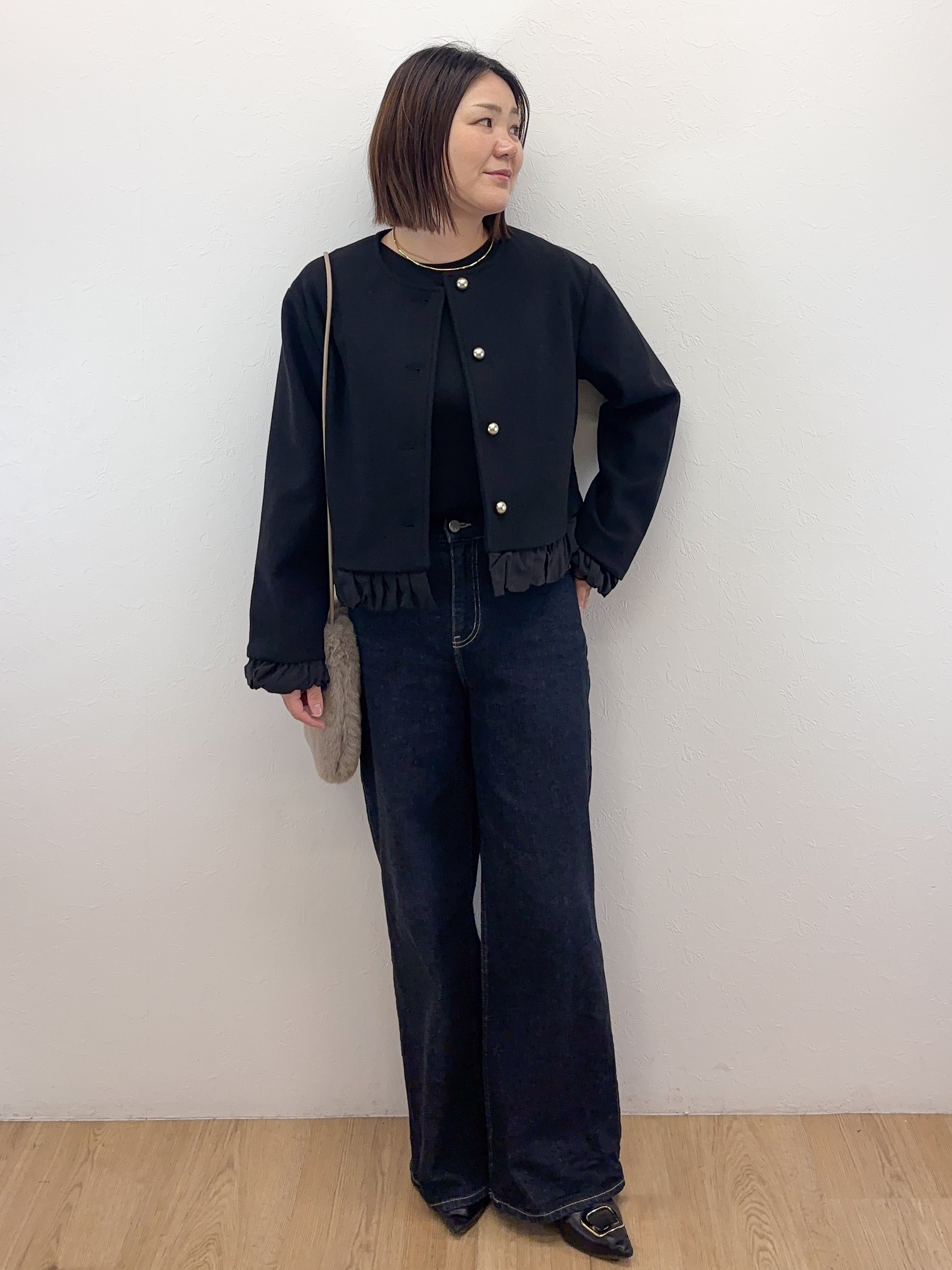 Takeさんの「OPAQUE.CLIP｜異素材フリルウールライクコート【吸湿発熱／防シワ／洗える】」を使ったコーディネート
