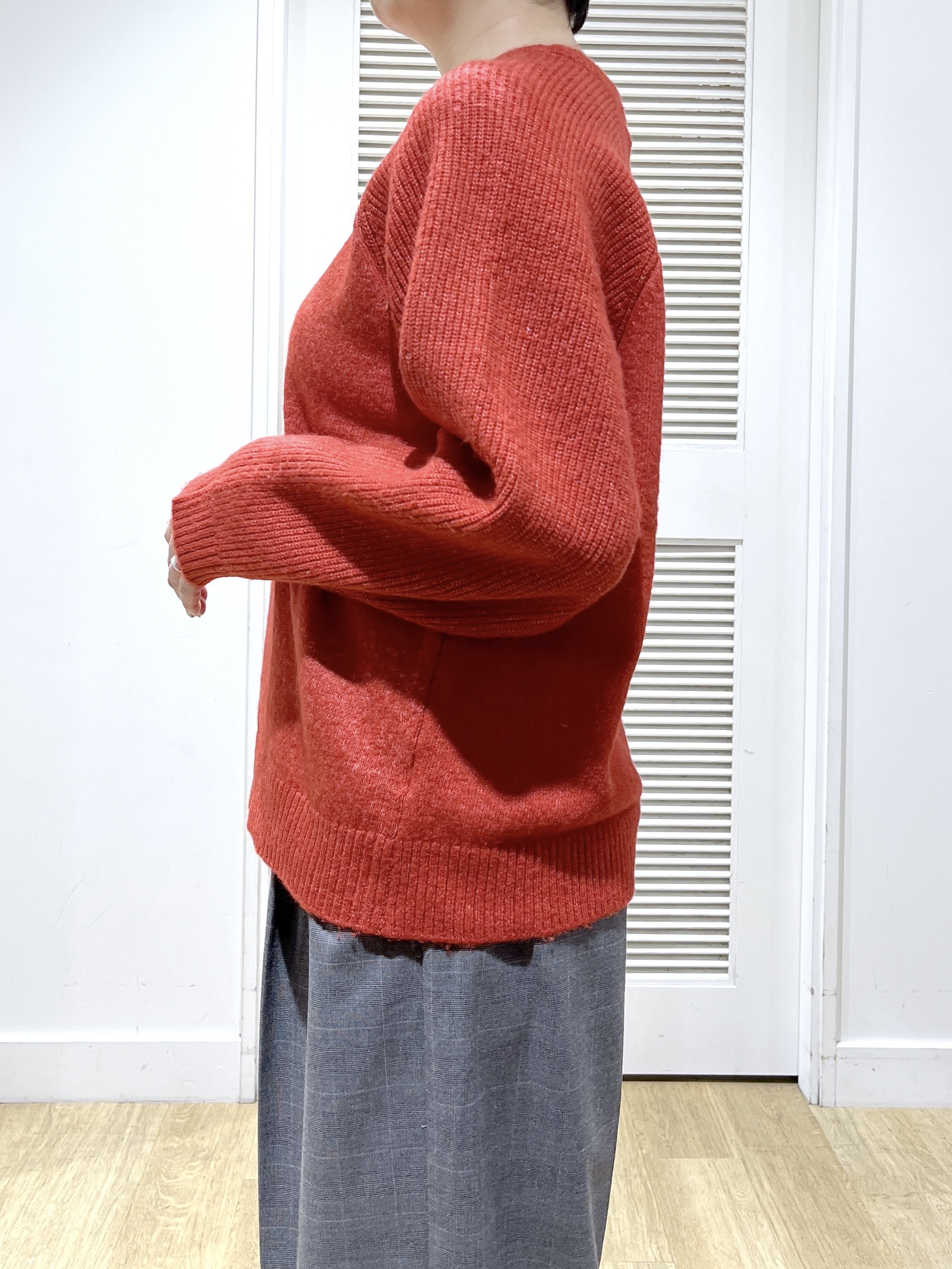Miyazakiさんの「Dessin｜【洗濯機OK/サスティナブル/6色展開】編地切替ラグラン ニットプルオーバー」を使ったコーディネート