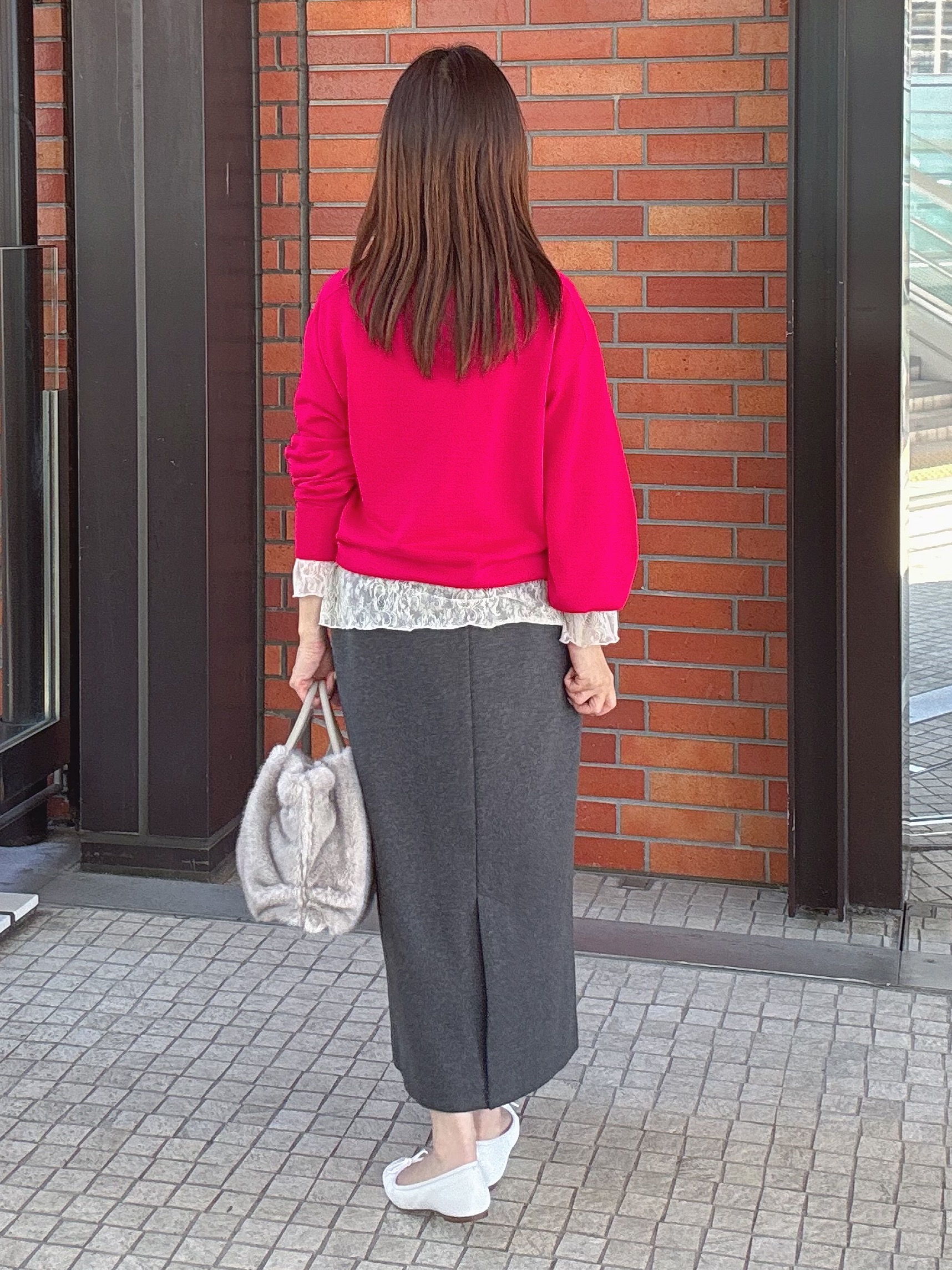 makiさんの「UNTITLED｜【店頭人気！/8色展開】ボリュームスリーブニットプルオーバー」を使ったコーディネート