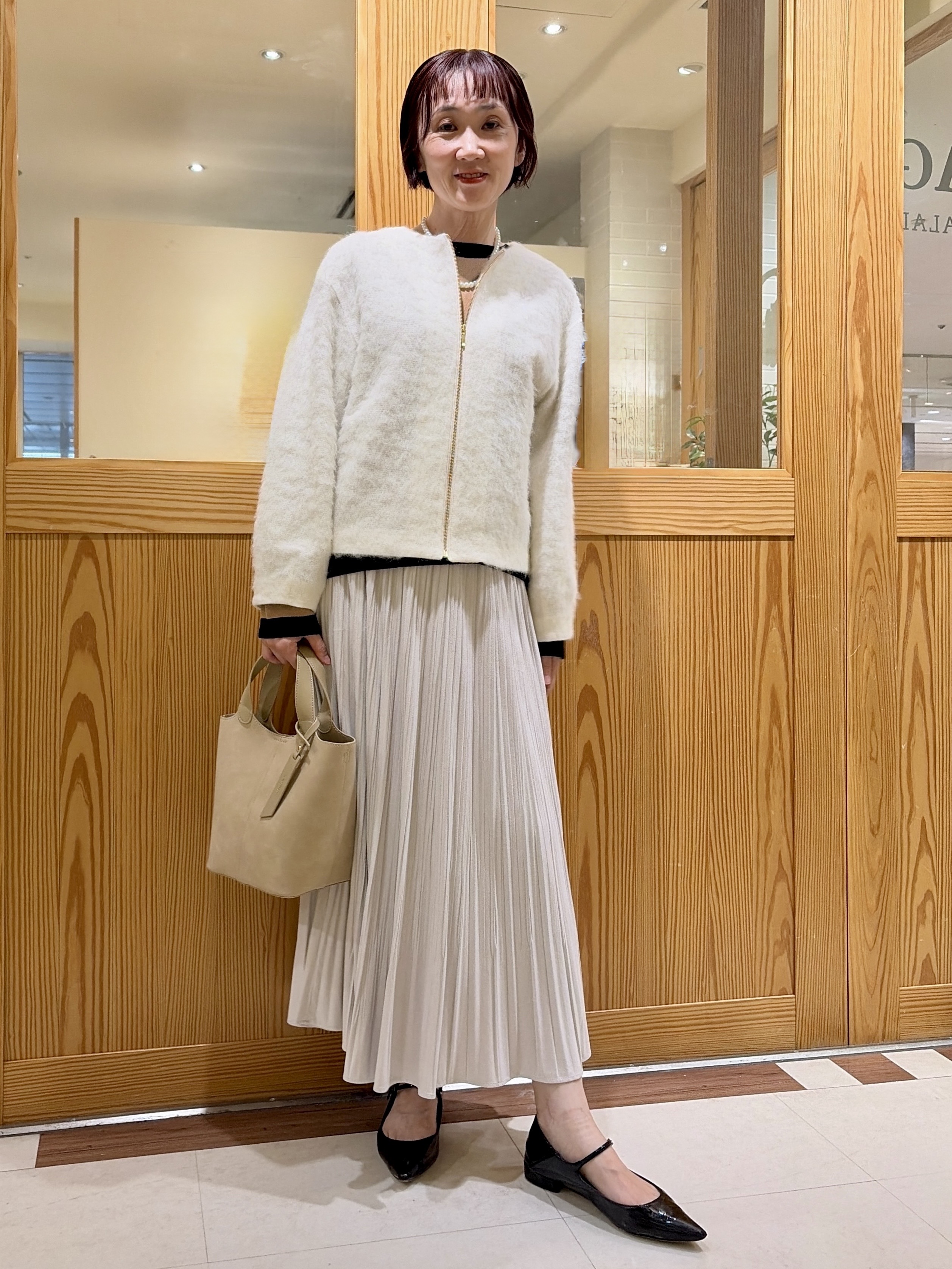 ゆうさんの「UNTITLED｜【アンサンブル可/上品映え】モールラインクルーネックニット」を使ったコーディネート