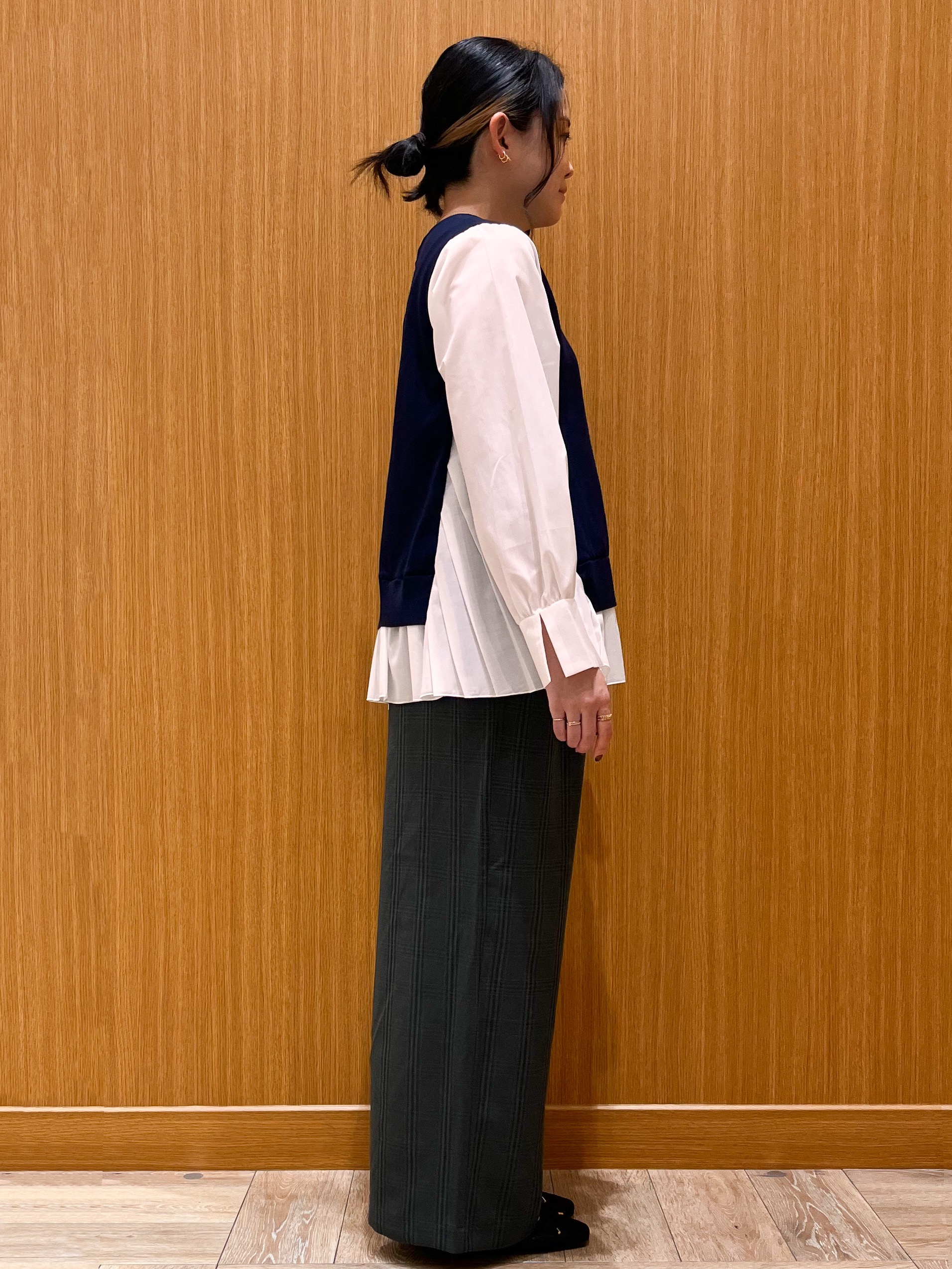 aさんの「OPAQUE.CLIP｜プリーツデザインドッキングニット【洗濯機OK】」を使ったコーディネート