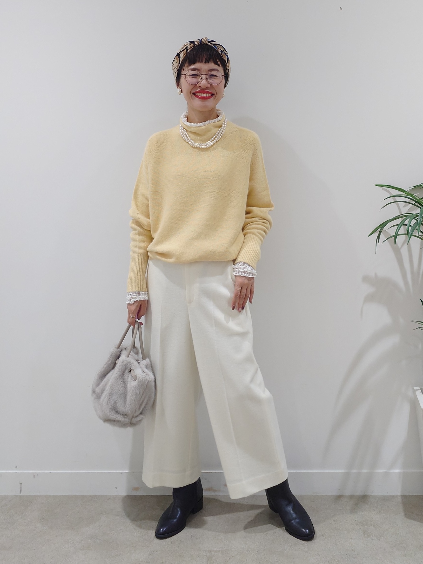 MUTSUKOさんの「UNTITLED｜【重ね着レイヤード】レースハイネックトップス」を使ったコーディネート