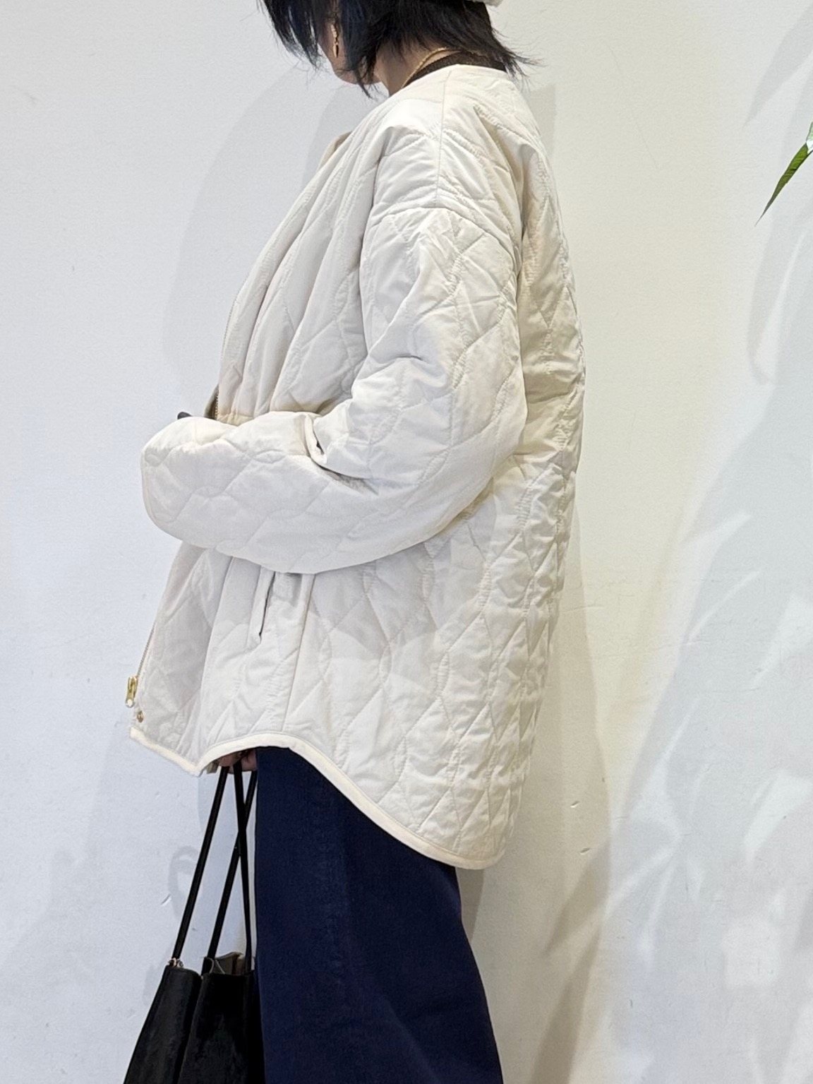 misakiさんの「SHOO･LA･RUE｜【撥水/S-LL/洗濯機可】ウエスト絞れる キルト中綿ジャケット」を使ったコーディネート