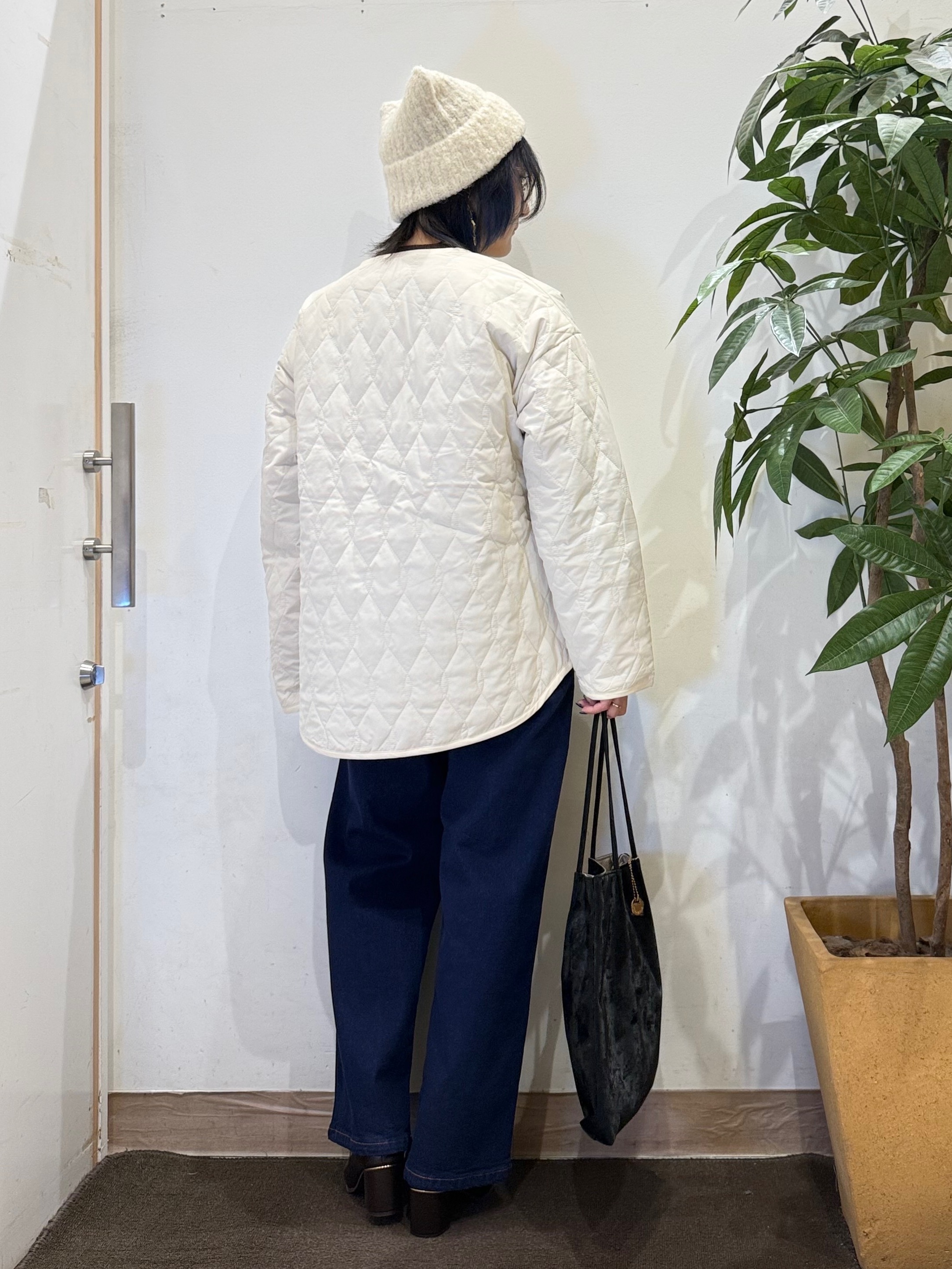 misakiさんの「SHOO･LA･RUE｜【撥水/S-LL/洗濯機可】ウエスト絞れる キルト中綿ジャケット」を使ったコーディネート
