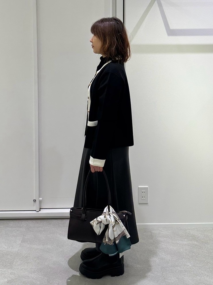Juneさんの「UNTITLED｜【アンサンブル可/ジャケットライク】モールラインカーディガン」を使ったコーディネート