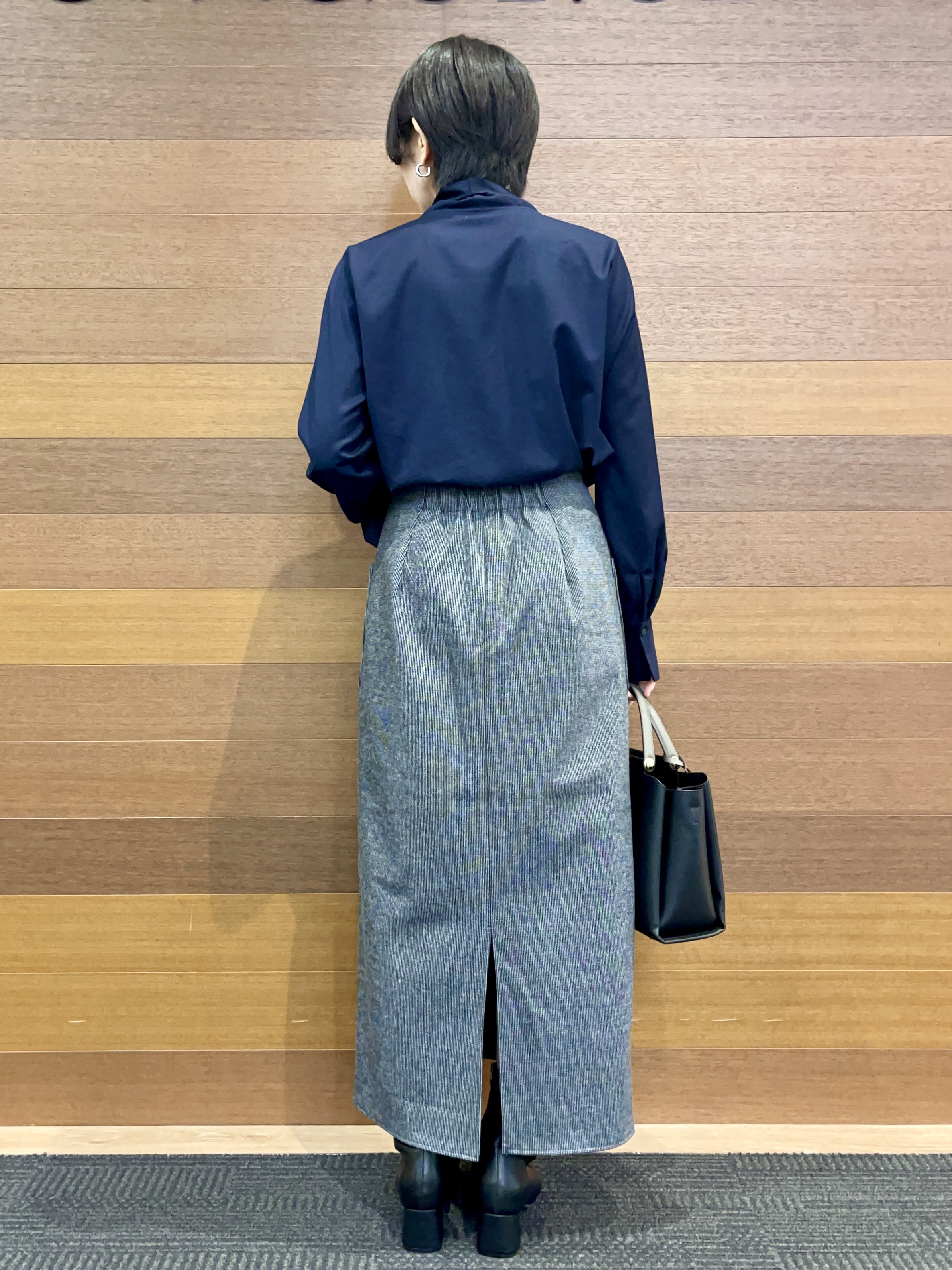 umiさんの「OPAQUE.CLIP｜チェック柄／無地アソートボウタイブラウス【洗濯機OK】」を使ったコーディネート