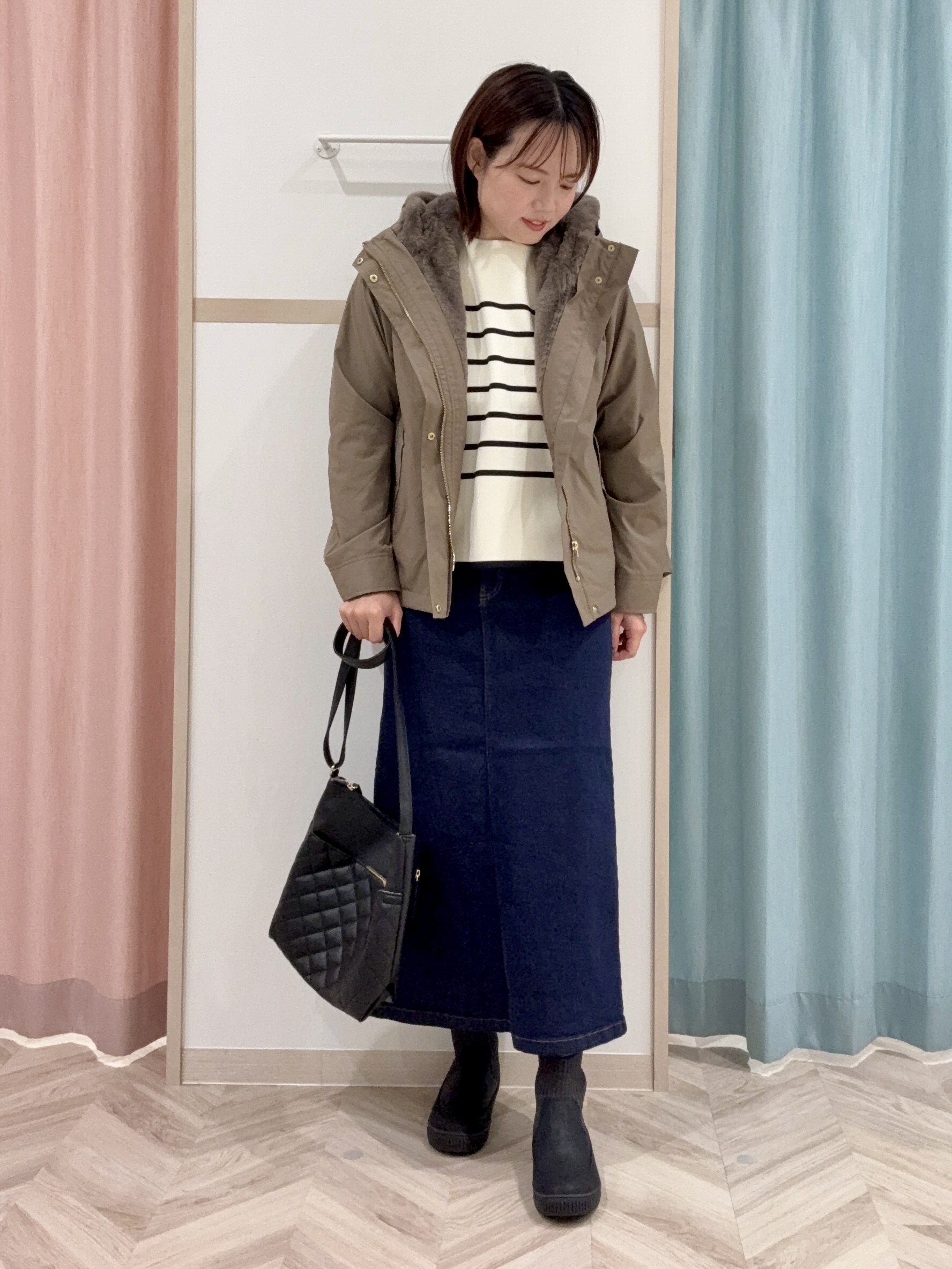 kさんの「SHOO･LA･RUE｜【洗濯機可/撥水/マルチWAY】ファーライナー付き 毎日欲張りマンパ」を使ったコーディネート