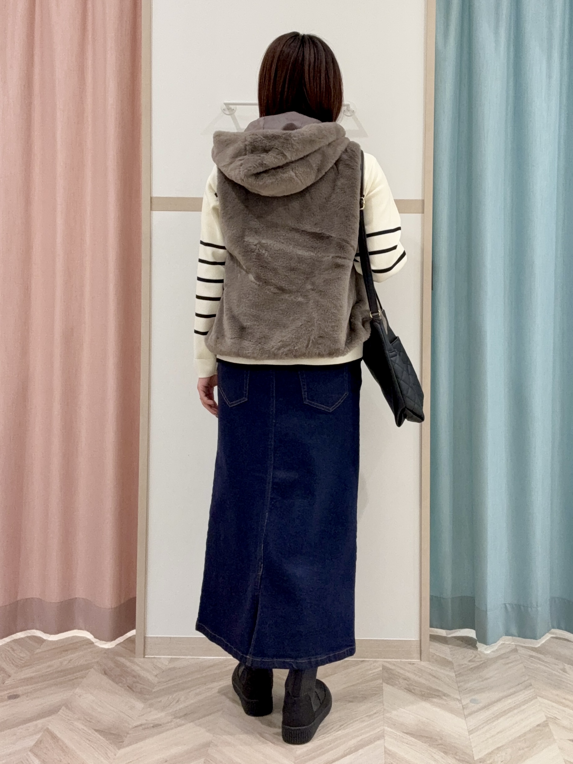 kさんの「SHOO･LA･RUE｜【洗濯機可/撥水/マルチWAY】ファーライナー付き 毎日欲張りマンパ」を使ったコーディネート