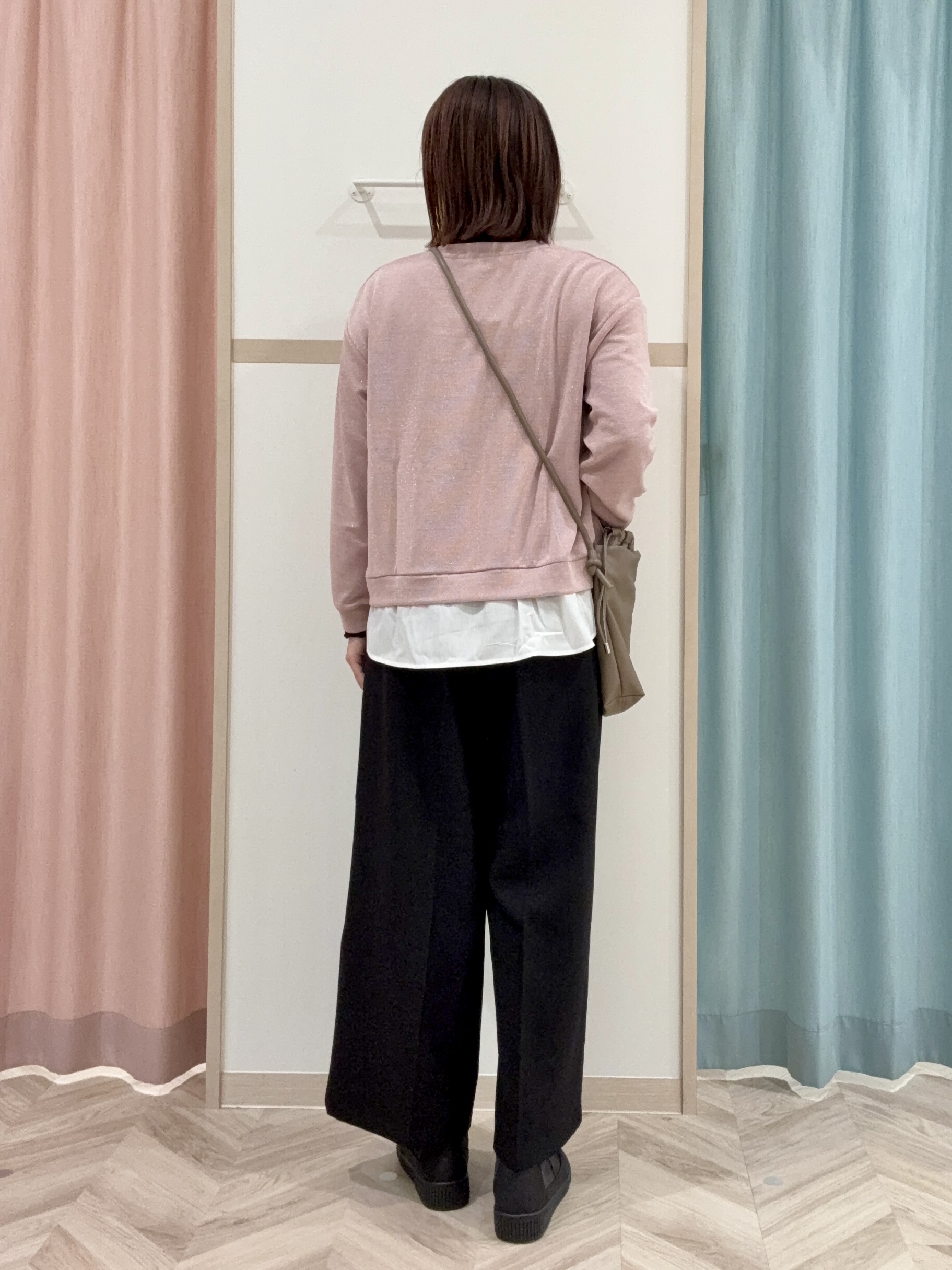 kさんの「SHOO･LA･RUE｜【S-LL/ゆるシルエット】体型カバーしながらスマートに魅せる ラインジャカードコーディガン」を使ったコーディネート