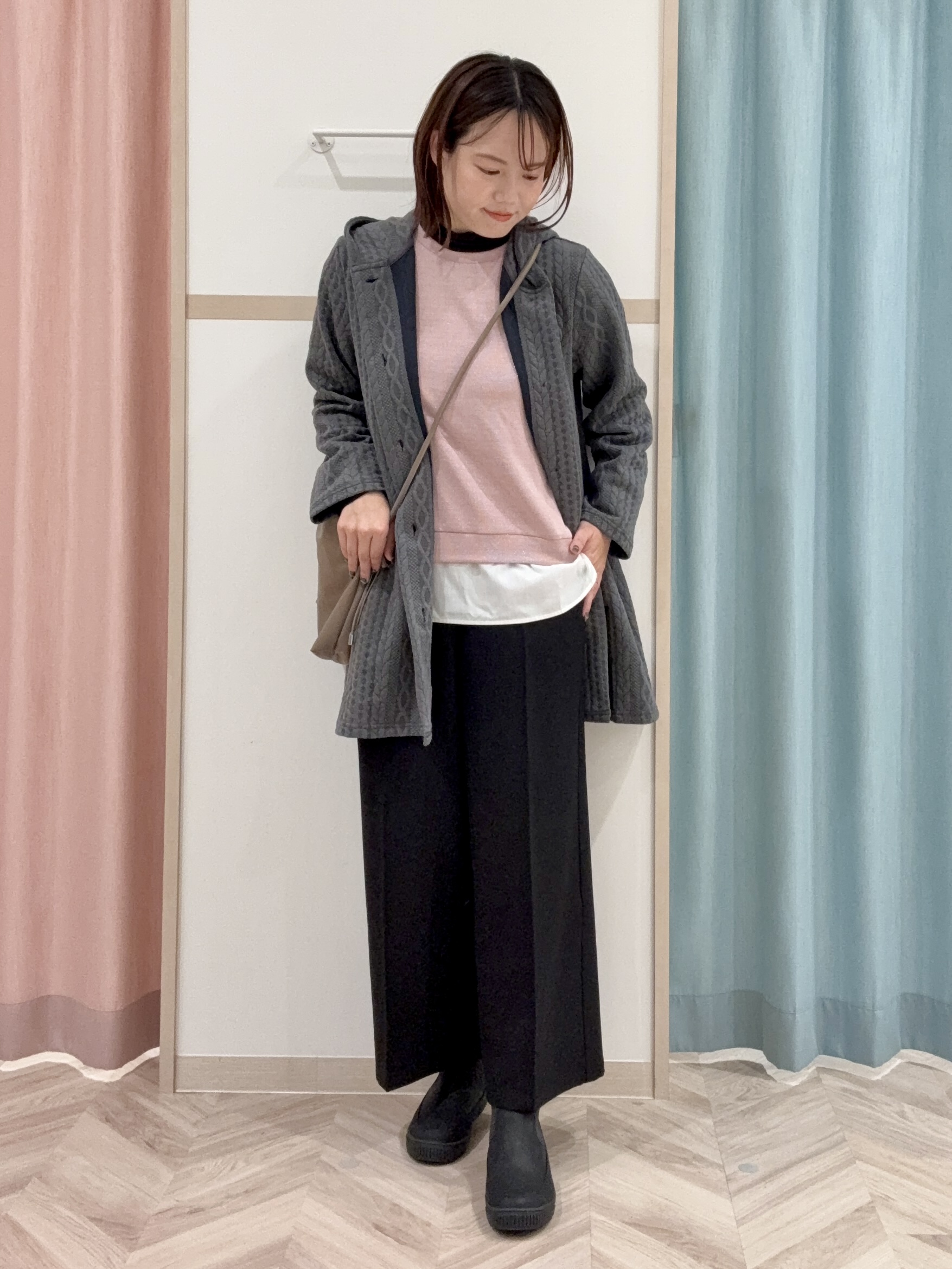 kさんの「SHOO･LA･RUE｜【S-LL/ゆるシルエット】体型カバーしながらスマートに魅せる ラインジャカードコーディガン」を使ったコーディネート