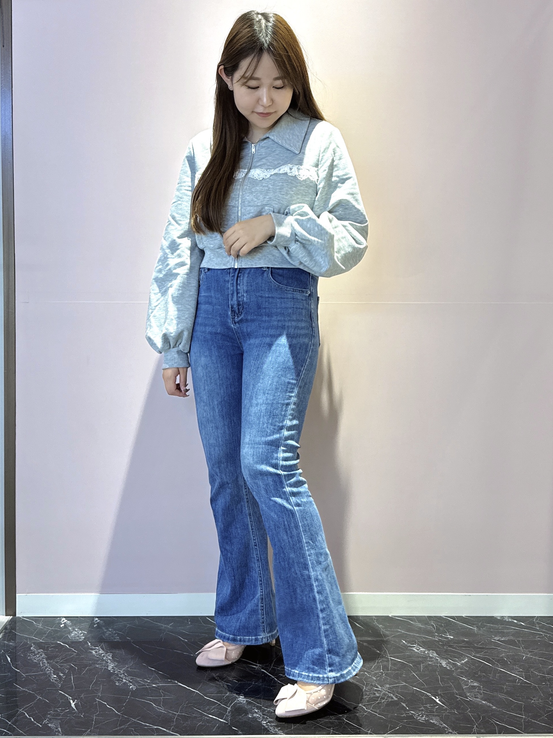 neinaさんの「ESPERANZA｜折りリボンチュールパンプス」を使ったコーディネート