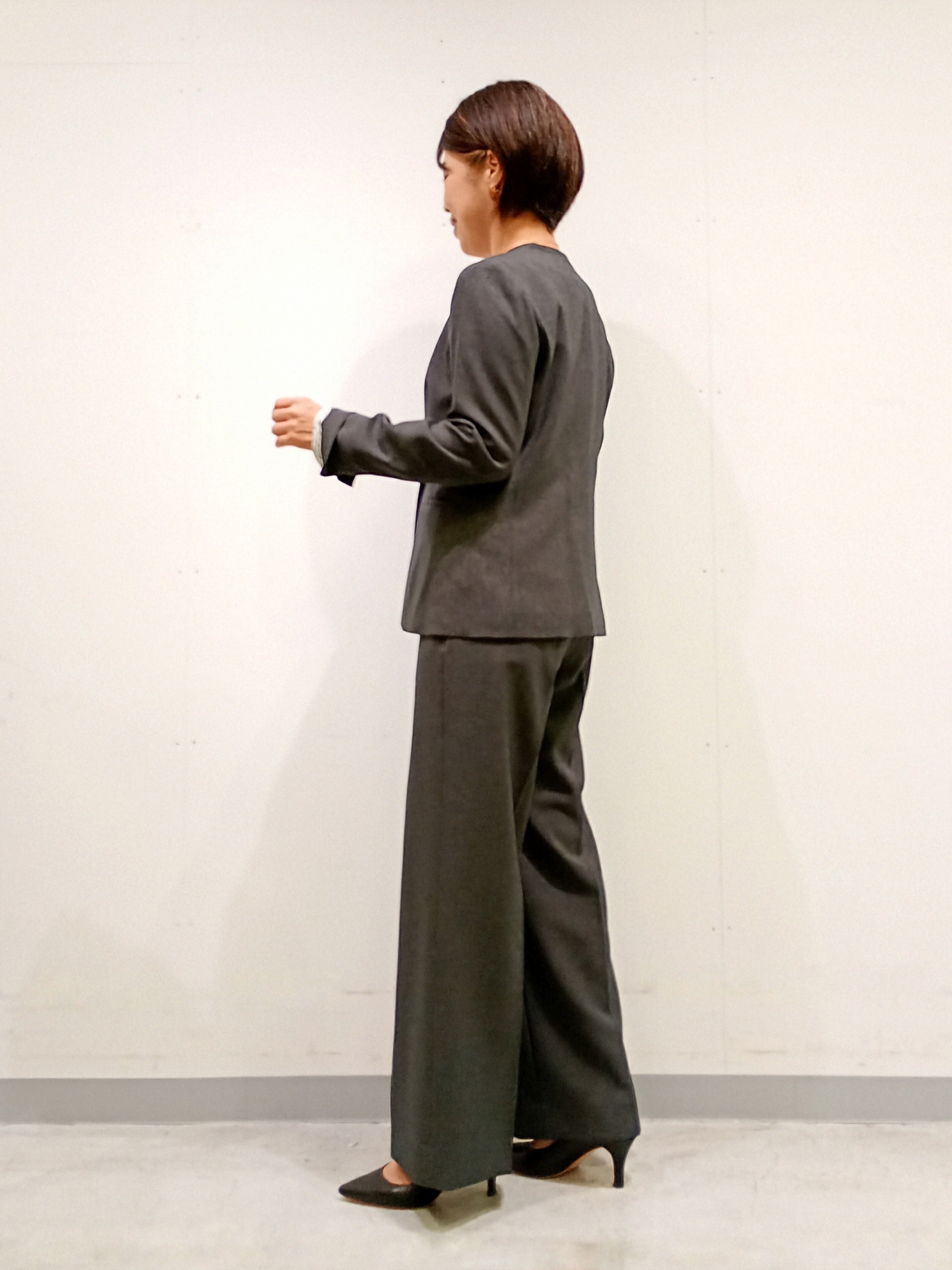 Kさんの「INDIVI｜【洗える／通勤／スーツ】メランジストレッチ ノーカラージャケット」を使ったコーディネート