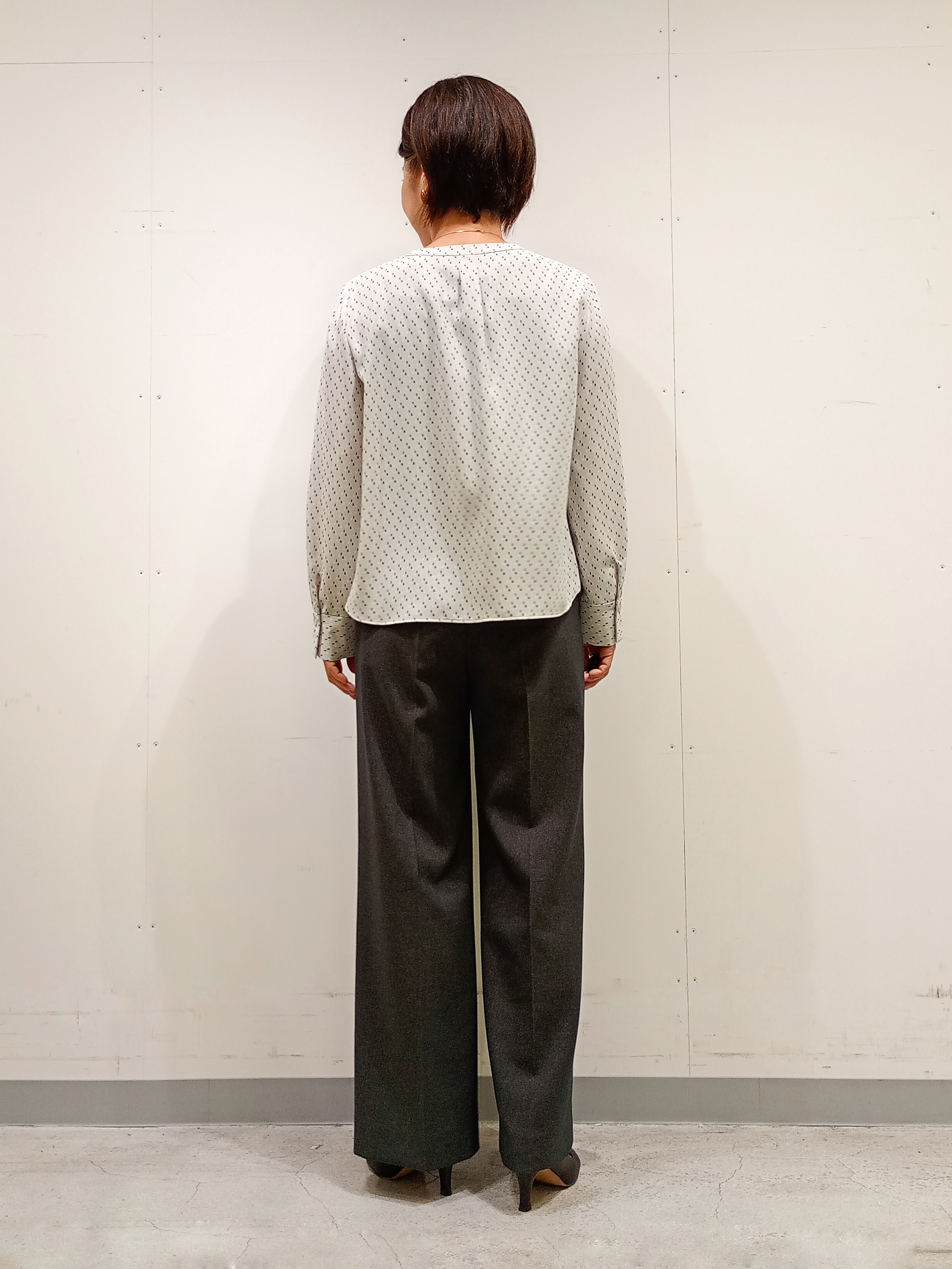 Kさんの「INDIVI｜【洗える／通勤／スーツ】メランジストレッチ ノーカラージャケット」を使ったコーディネート