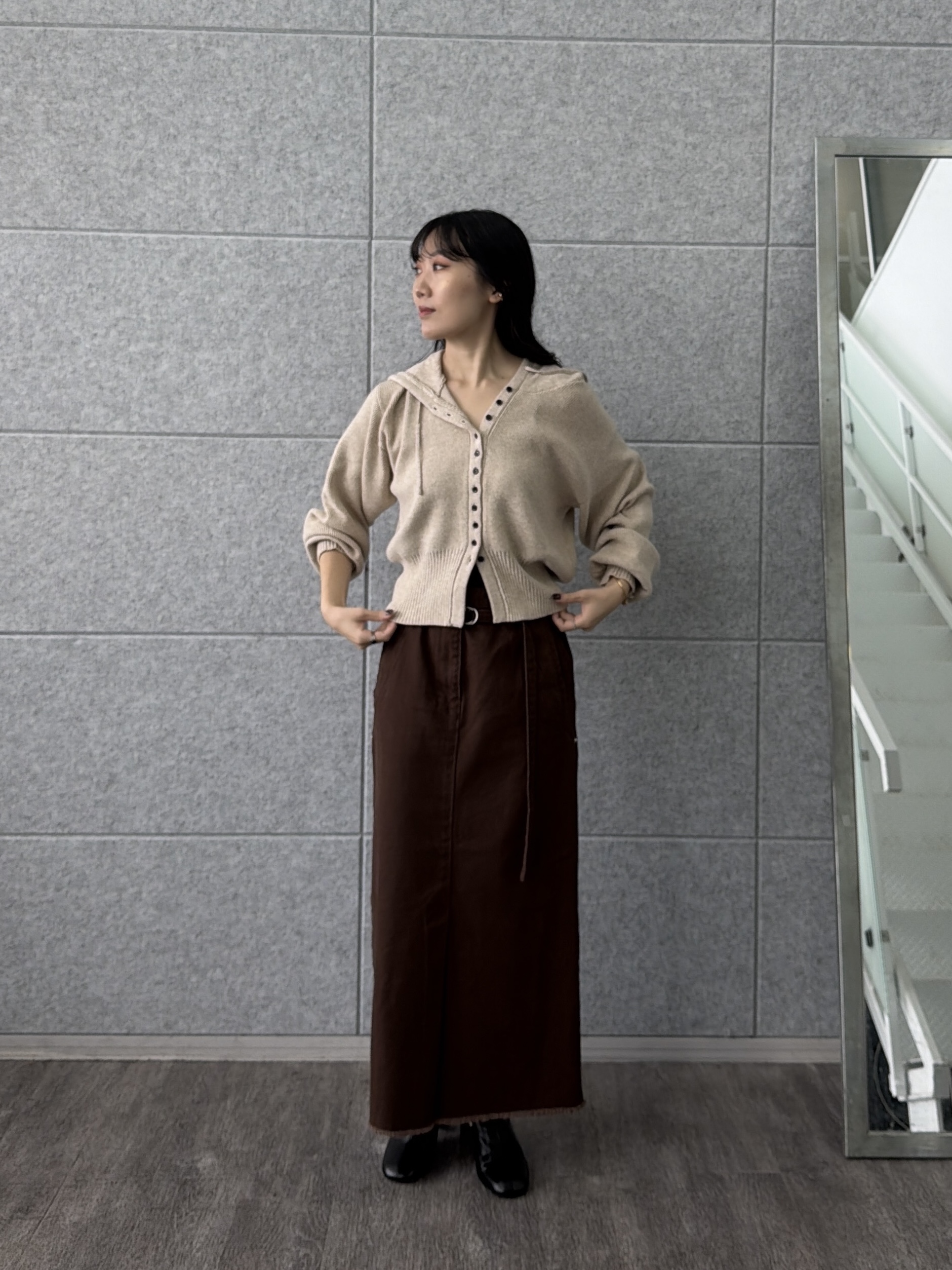 rinaさんの「INDIVI｜フーディニットカーディガン【LIVE紹介／上枝みどりさん着用】」を使ったコーディネート
