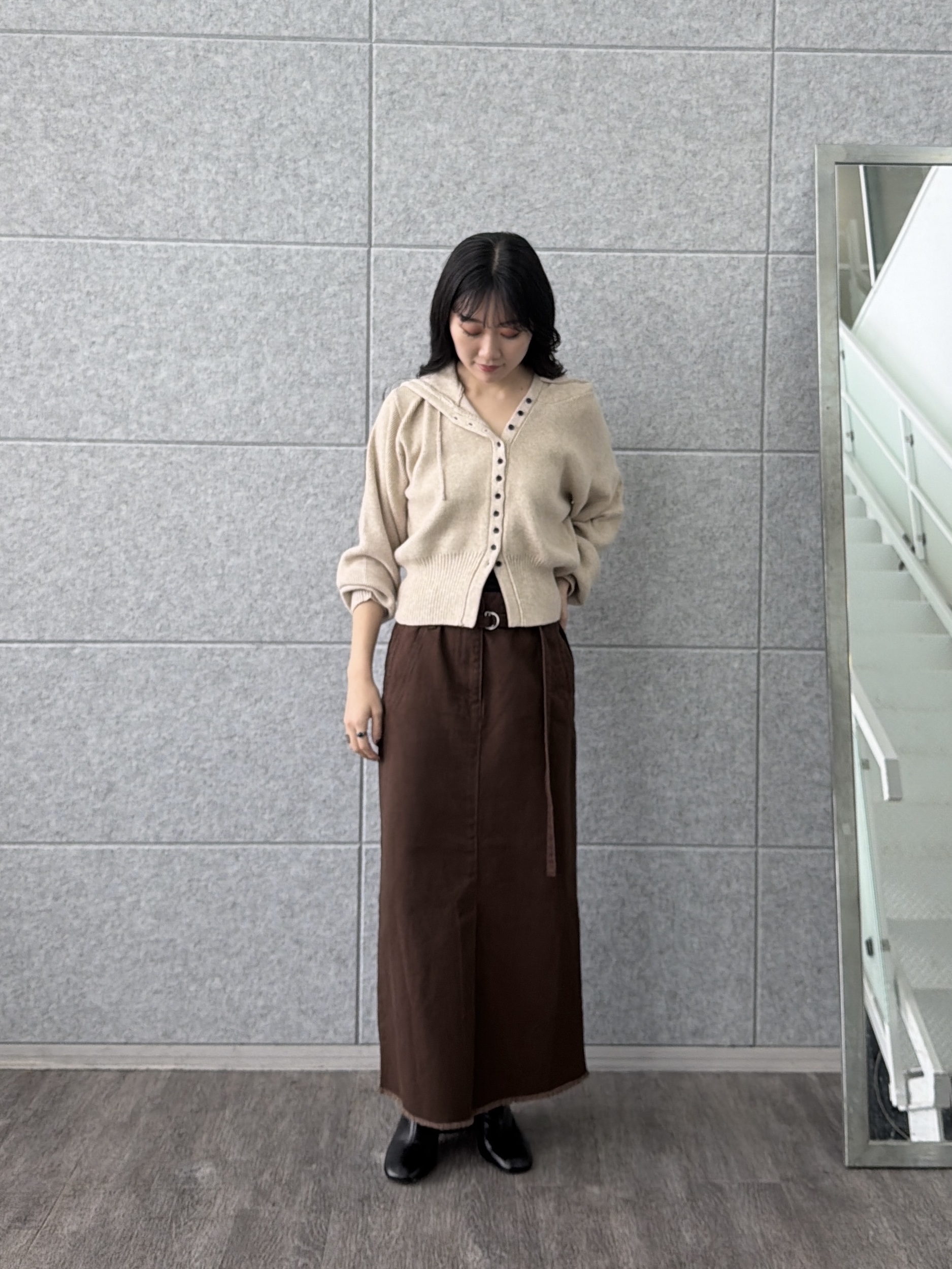 rinaさんの「INDIVI｜フーディニットカーディガン【LIVE紹介／上枝みどりさん着用】」を使ったコーディネート