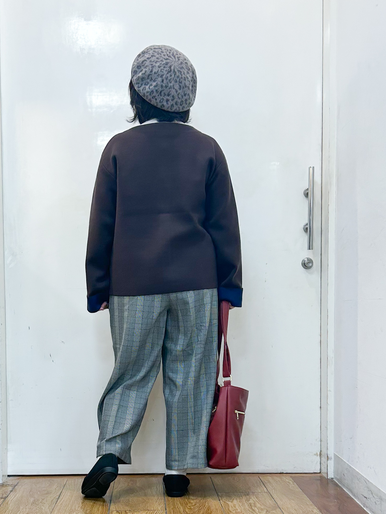 haruさんの「SHOO･LA･RUE｜【S-LL/洗濯機可/静電気防止】もちもち配色ダブルフェイスカーディガン」を使ったコーディネート
