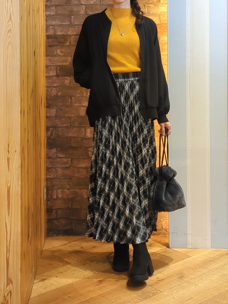 massuさんの「SHOO･LA･RUE｜【S-LL】洗濯後しわになりにくい さっと羽織れる麻調ブルゾン」を使ったコーディネート