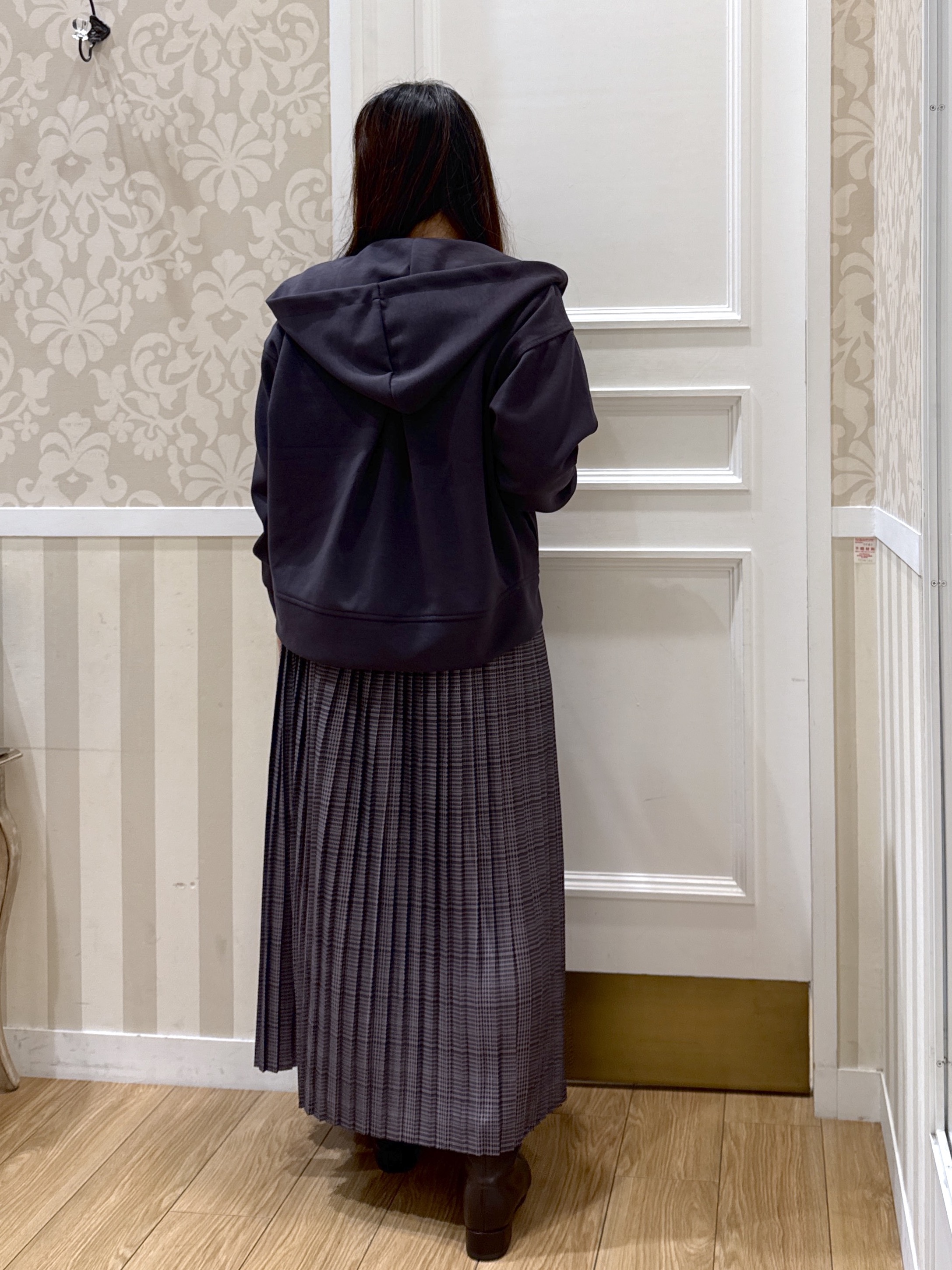 sachiさんの「grove｜【きれいめに着こなせる】大人のダンボールフードパーカ」を使ったコーディネート