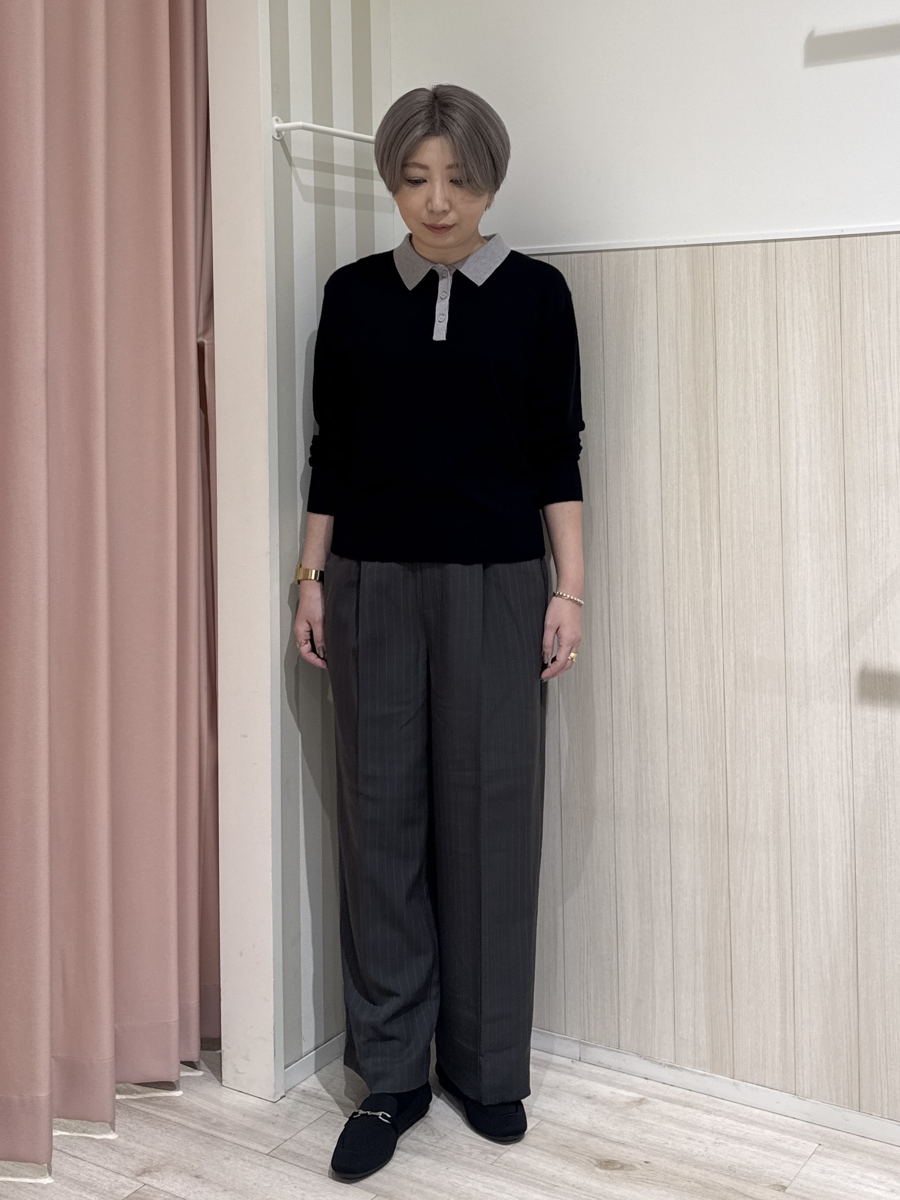 RA★SEさんの「SHOO･LA･RUE｜【着丈選べる/洗濯後しわになりにくい】センターピンタックですっきり見え きれいめイージーワイドパンツ」を使ったコーディネート