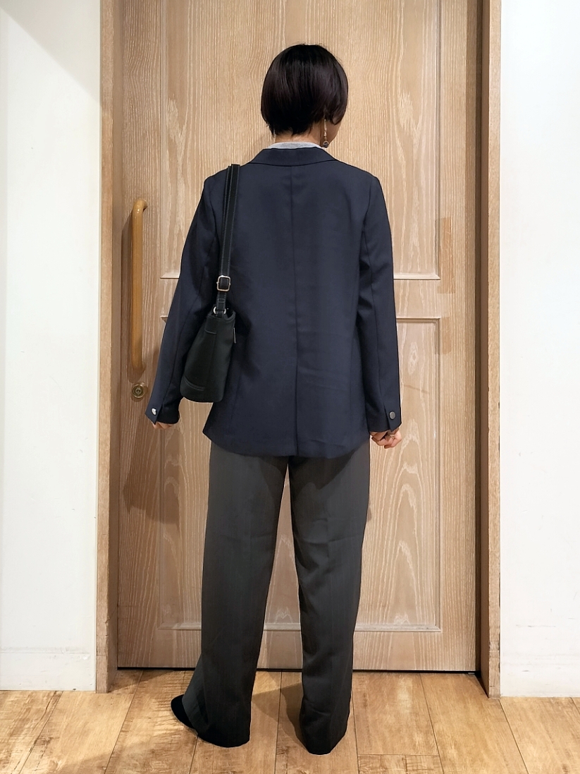 YUKIさんの「SHOO･LA･RUE｜【セットアップ可/通勤/洗濯機可/SS-LL】オンオフ使える ダブルブレストジャケット」を使ったコーディネート