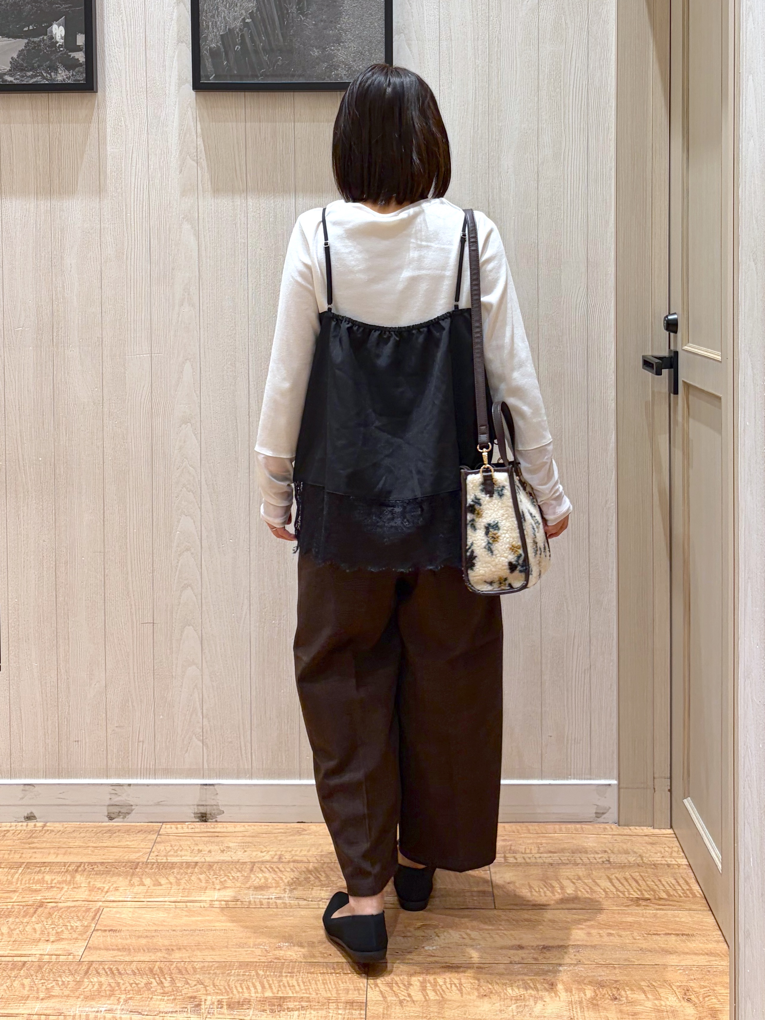 shirayuuuさんの「SHOO･LA･RUE｜【セットアップ可/洗濯後しわになりにくい】ウールフィール ダブルジャケット」を使ったコーディネート