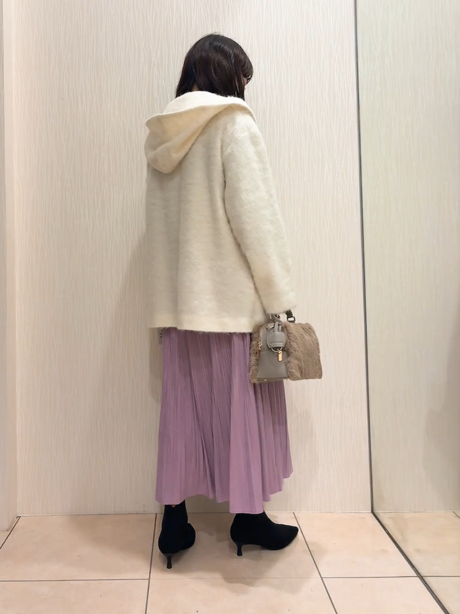 SAHOさんの「UNTITLED｜【軽アウター/秋羽織り】シャギーフーディ―カーディガン」を使ったコーディネート