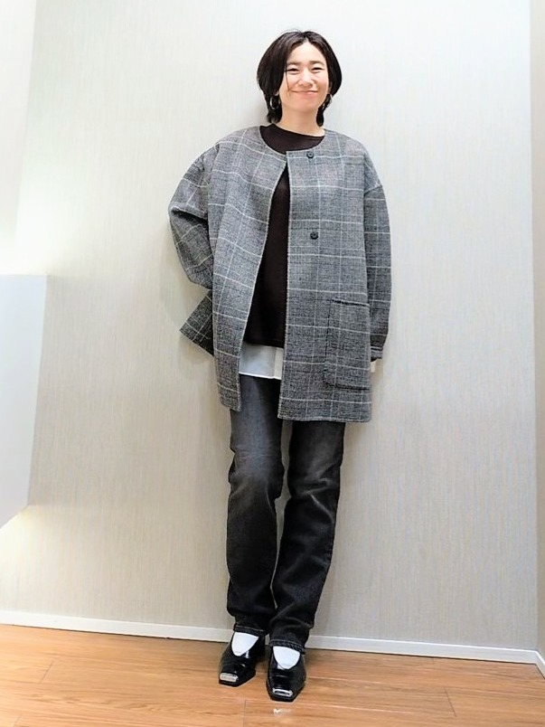 ミズタさんの「UNTITLED｜【きれいに体型カバー/8色展開】Aラインシルエットニットプルオーバー」を使ったコーディネート