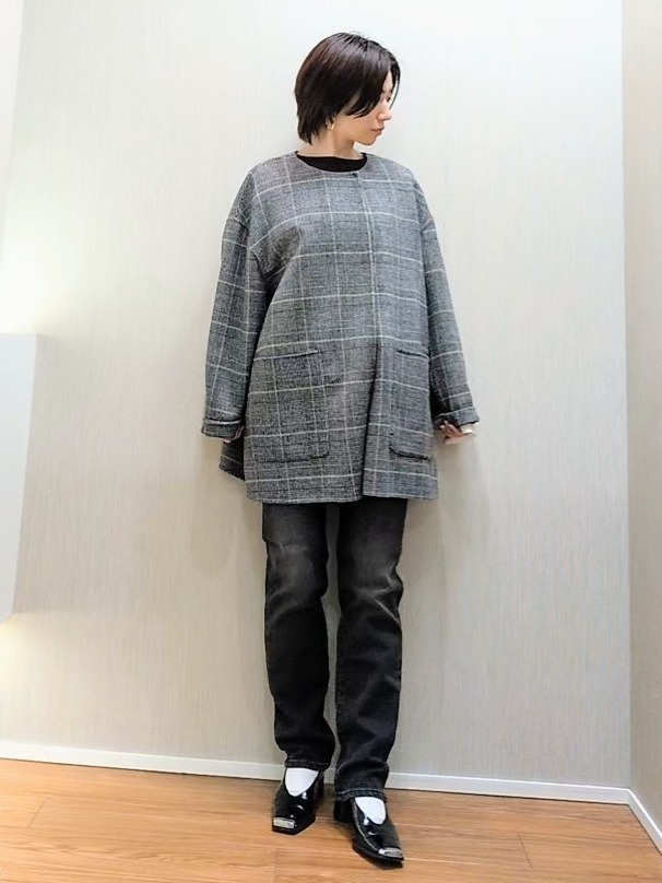ミズタさんの「UNTITLED｜【きれいに体型カバー/8色展開】Aラインシルエットニットプルオーバー」を使ったコーディネート