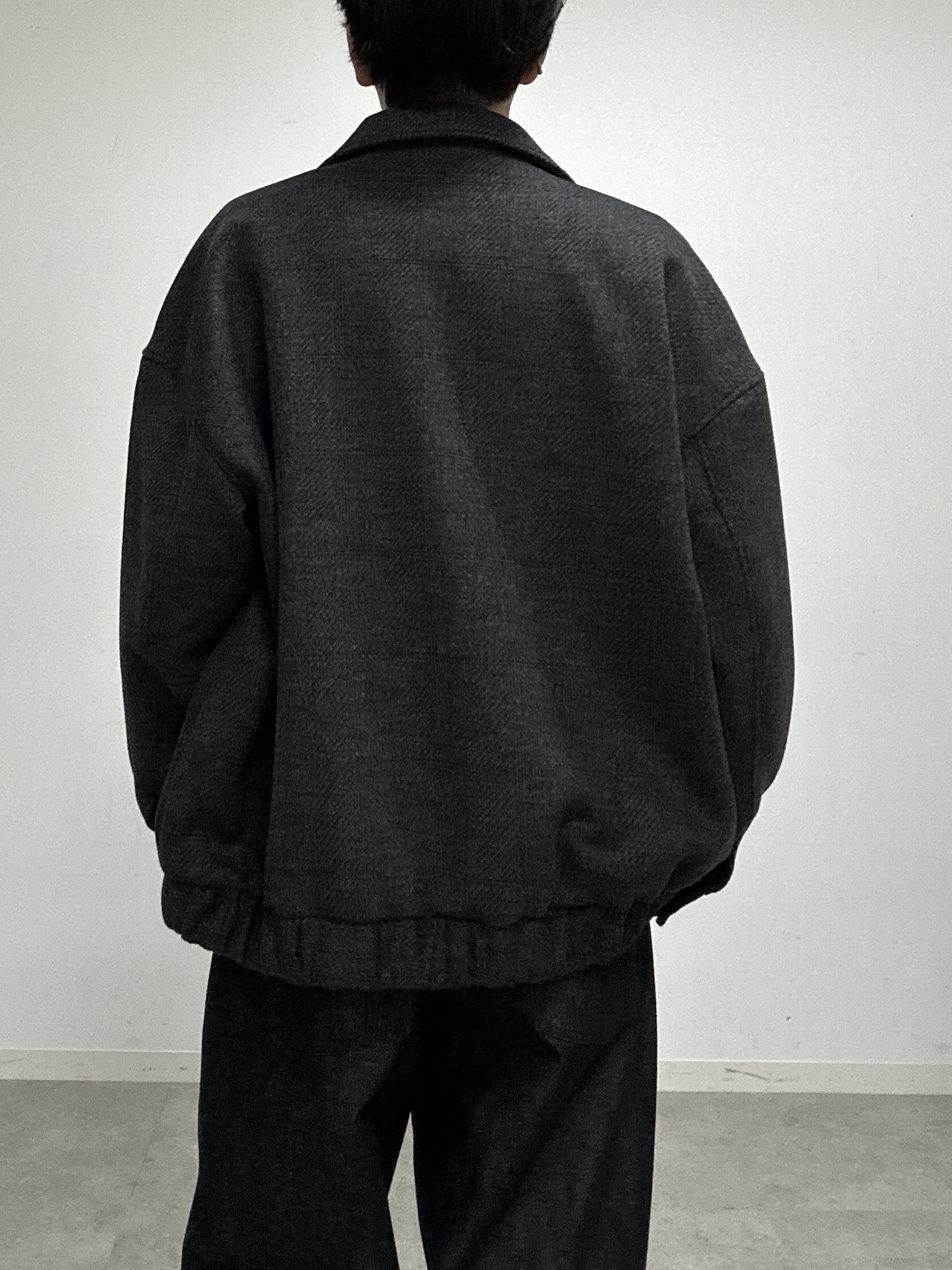 ドイさんの「tk.TAKEO KIKUCHI｜レイヤードヘンリーネックニット」を使ったコーディネート