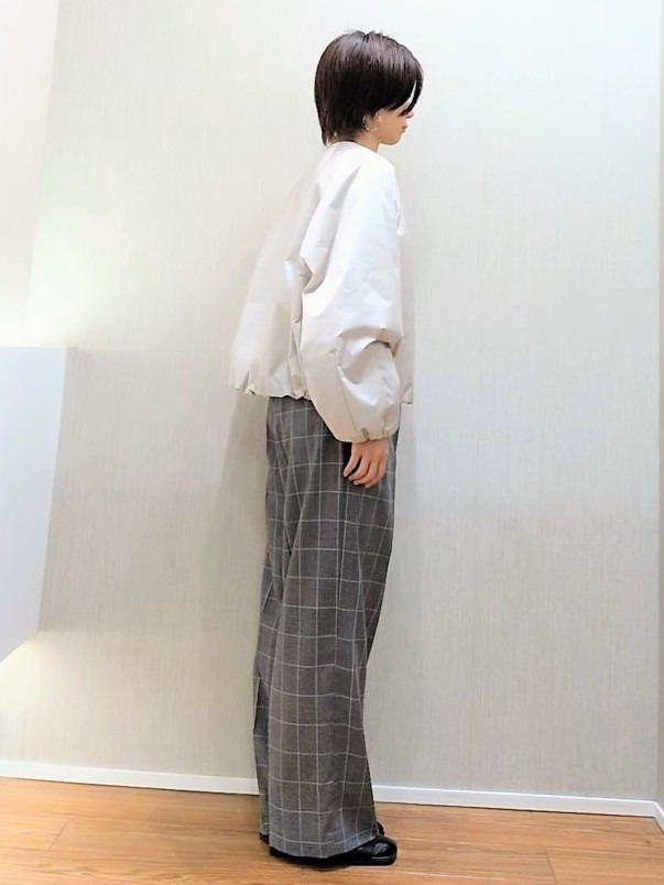 ミズタさんの「UNTITLED｜【アンサンブル可/きれいめ/通勤】コンパクト5分袖ニット」を使ったコーディネート