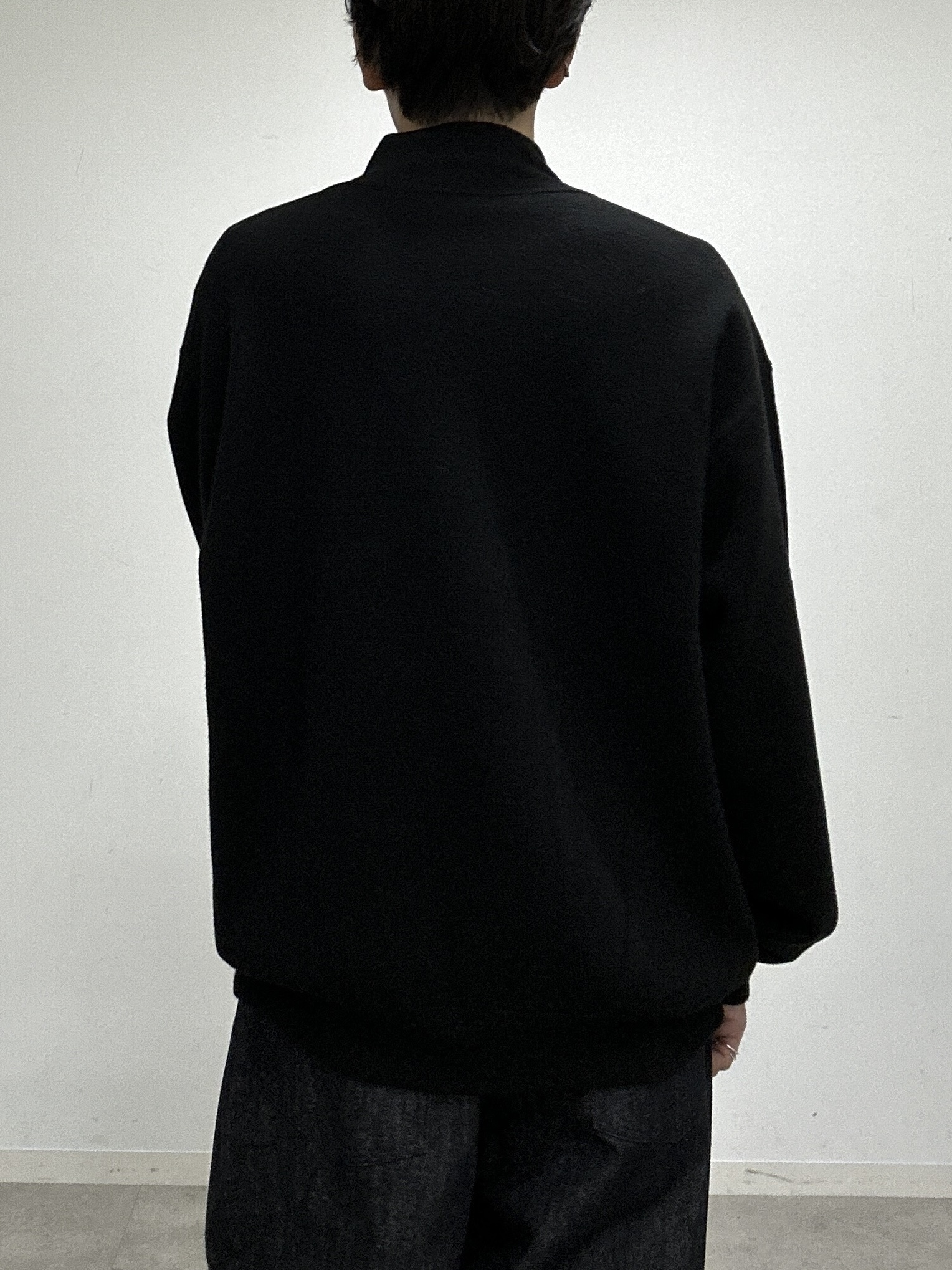 ドイさんの「tk.TAKEO KIKUCHI｜【色褪せしにくいデニム】Comfy Fadeless Denim Seriesバレルデニム」を使ったコーディネート