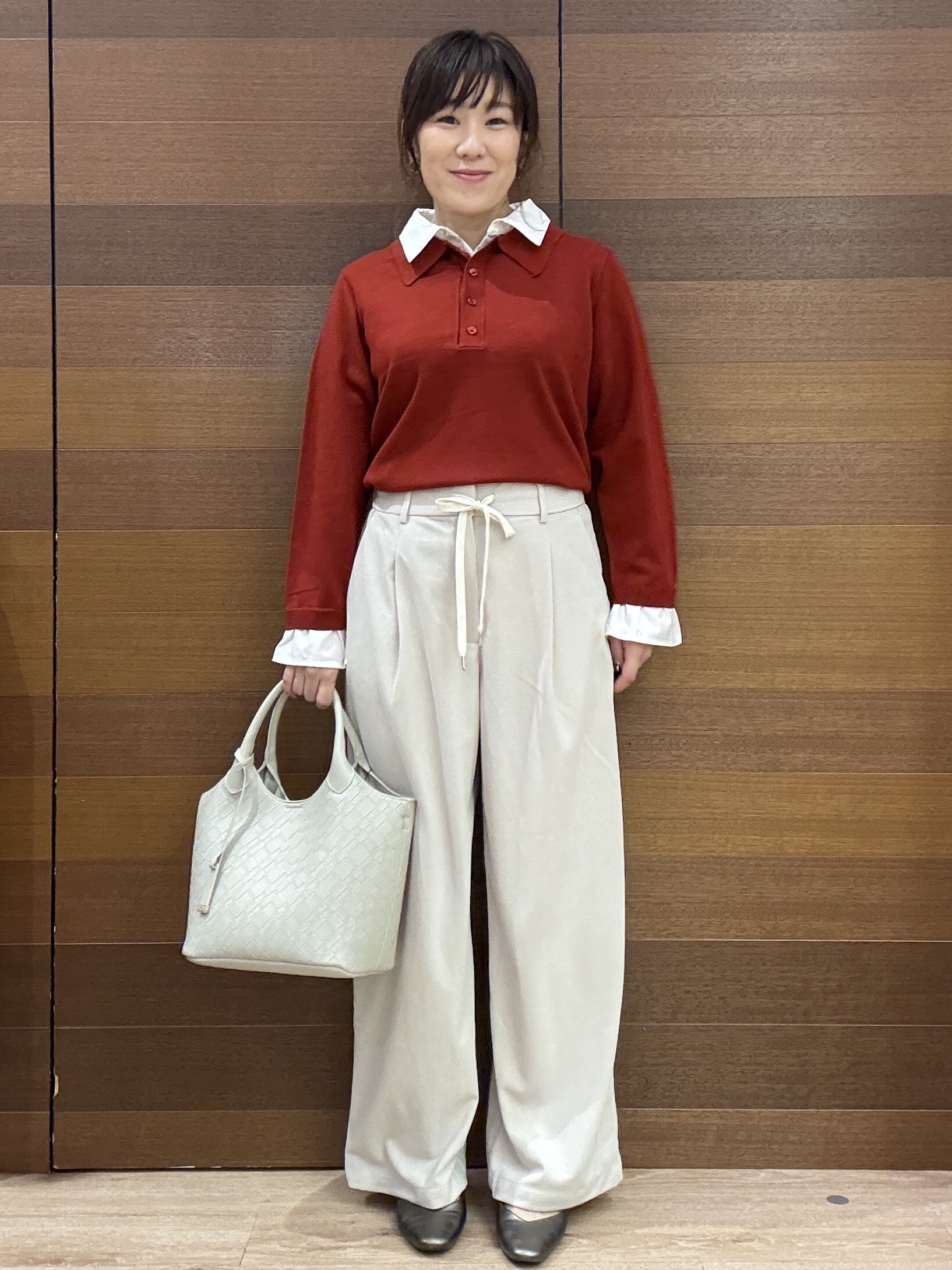 maichiさんの「OPAQUE.CLIP｜シャツレイヤード風ポロニット【洗濯機OK】」を使ったコーディネート