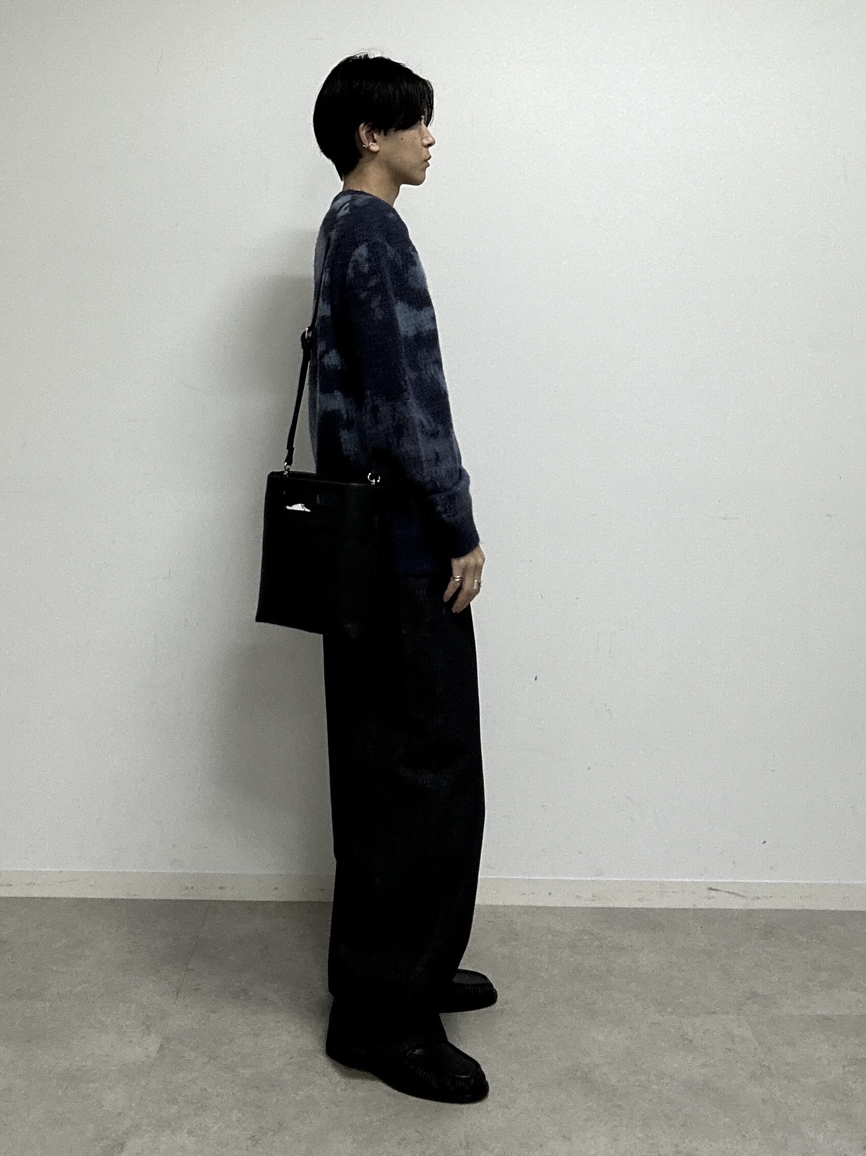 ドイさんの「tk.TAKEO KIKUCHI｜【色褪せしにくいデニム】Comfy Fadeless Denim Seriesバレルデニム」を使ったコーディネート