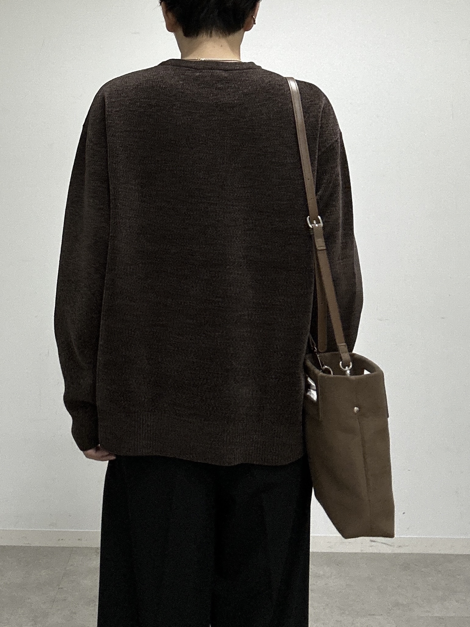 ドイさんの「tk.TAKEO KIKUCHI｜2タックワイドスラックス」を使ったコーディネート